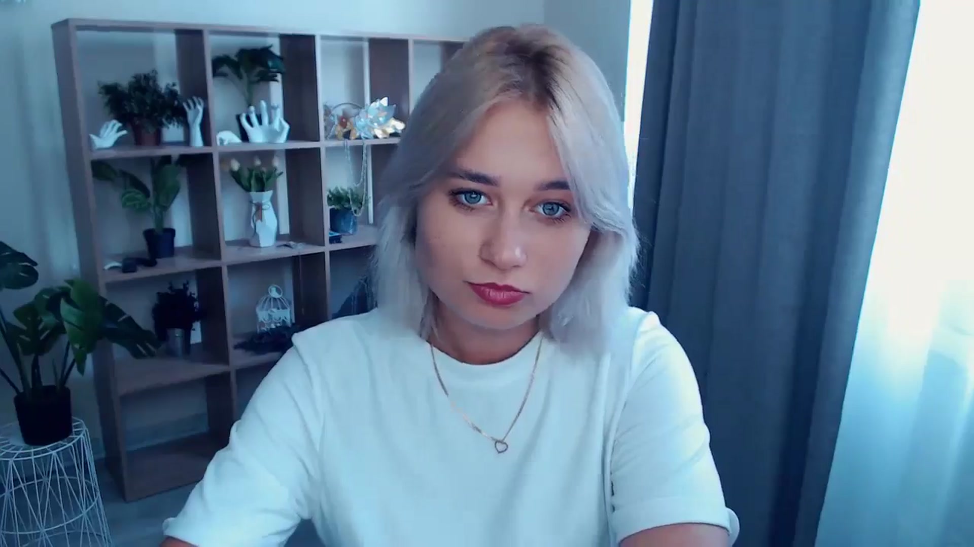 Gallery image thumbnail from Kukla_kolduna's myfreecams stream on, 07/24/2024, 16:14 image 12 of 20