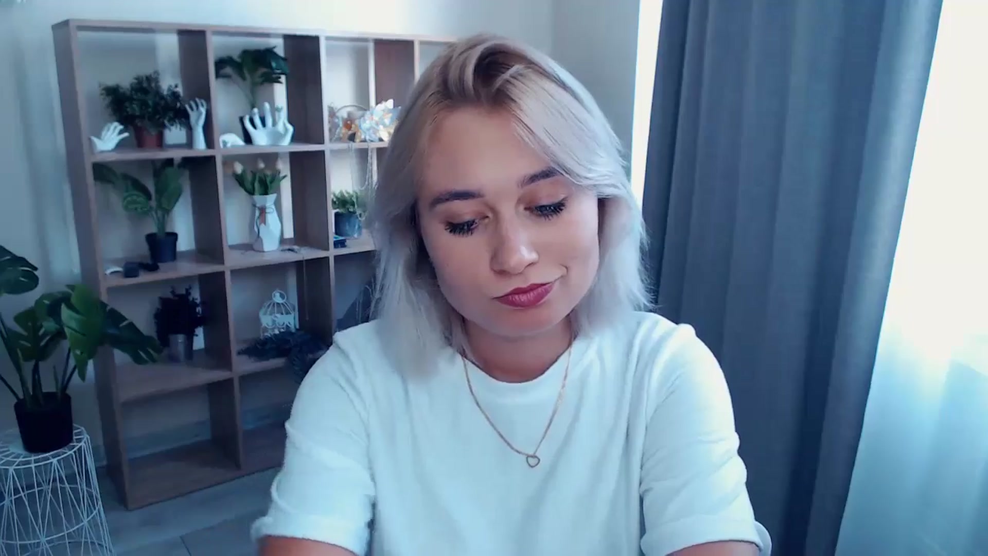 Gallery image thumbnail from Kukla_kolduna's myfreecams stream on, 07/24/2024, 16:14 image 10 of 20