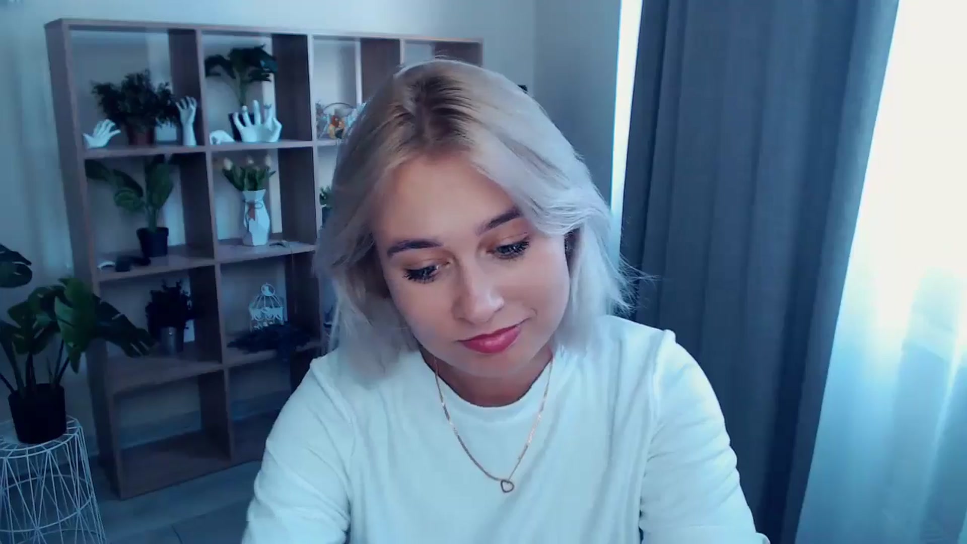 Gallery image thumbnail from Kukla_kolduna's myfreecams stream on, 07/24/2024, 16:14 image 20 of 20