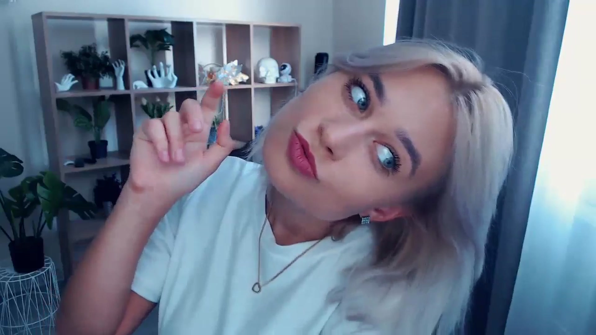 Gallery image thumbnail from Kukla_kolduna's myfreecams stream on, 07/24/2024, 16:14 image 7 of 20