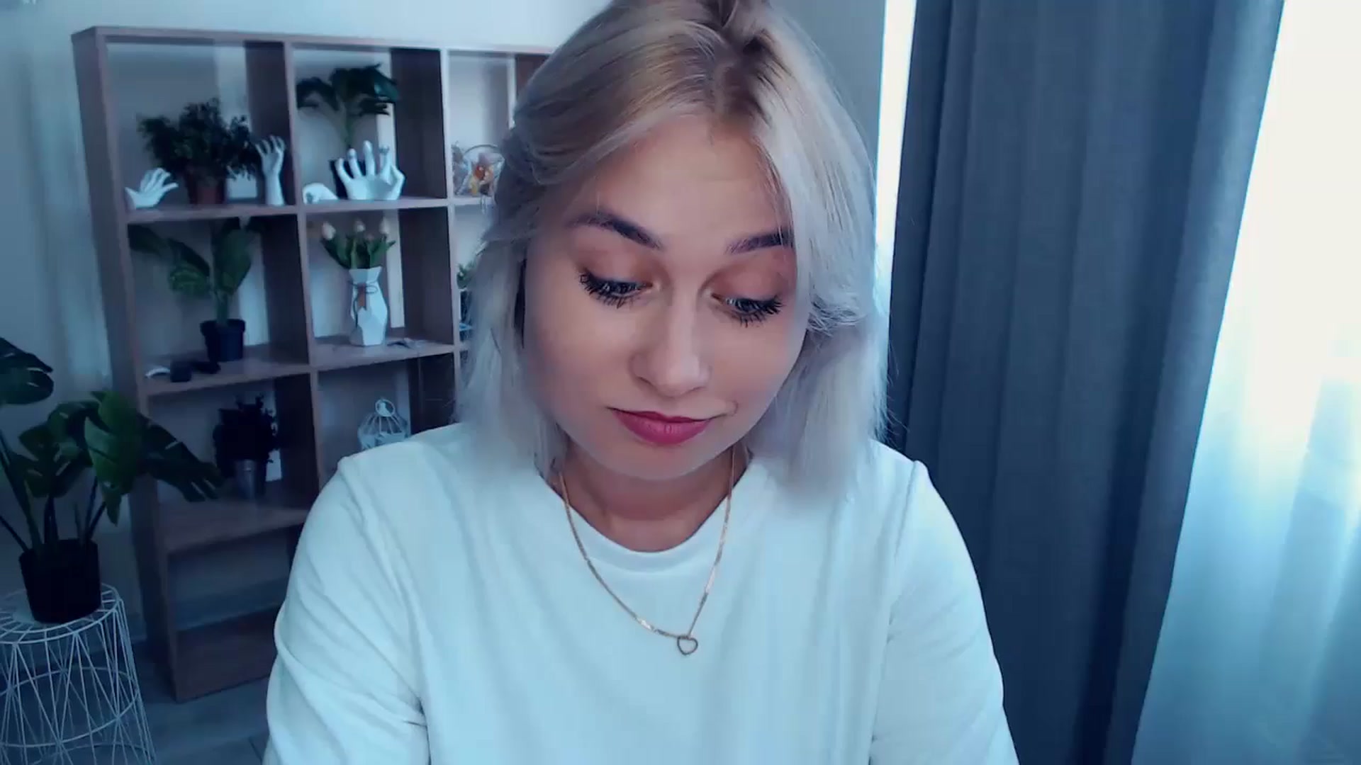 Gallery image thumbnail from Kukla_kolduna's myfreecams stream on, 07/24/2024, 16:14 image 1 of 20