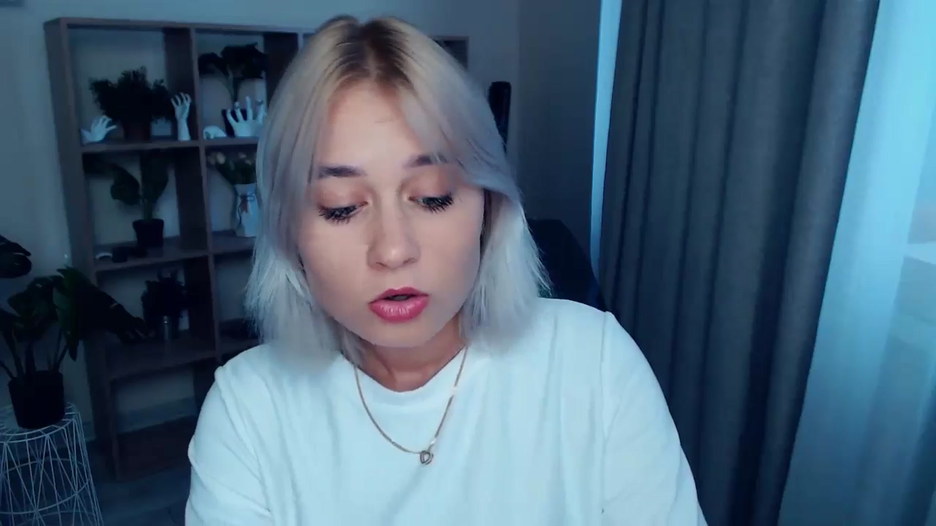 Gallery image thumbnail from Kukla_kolduna's myfreecams stream on, 07/24/2024, 17:49 image 9 of 20