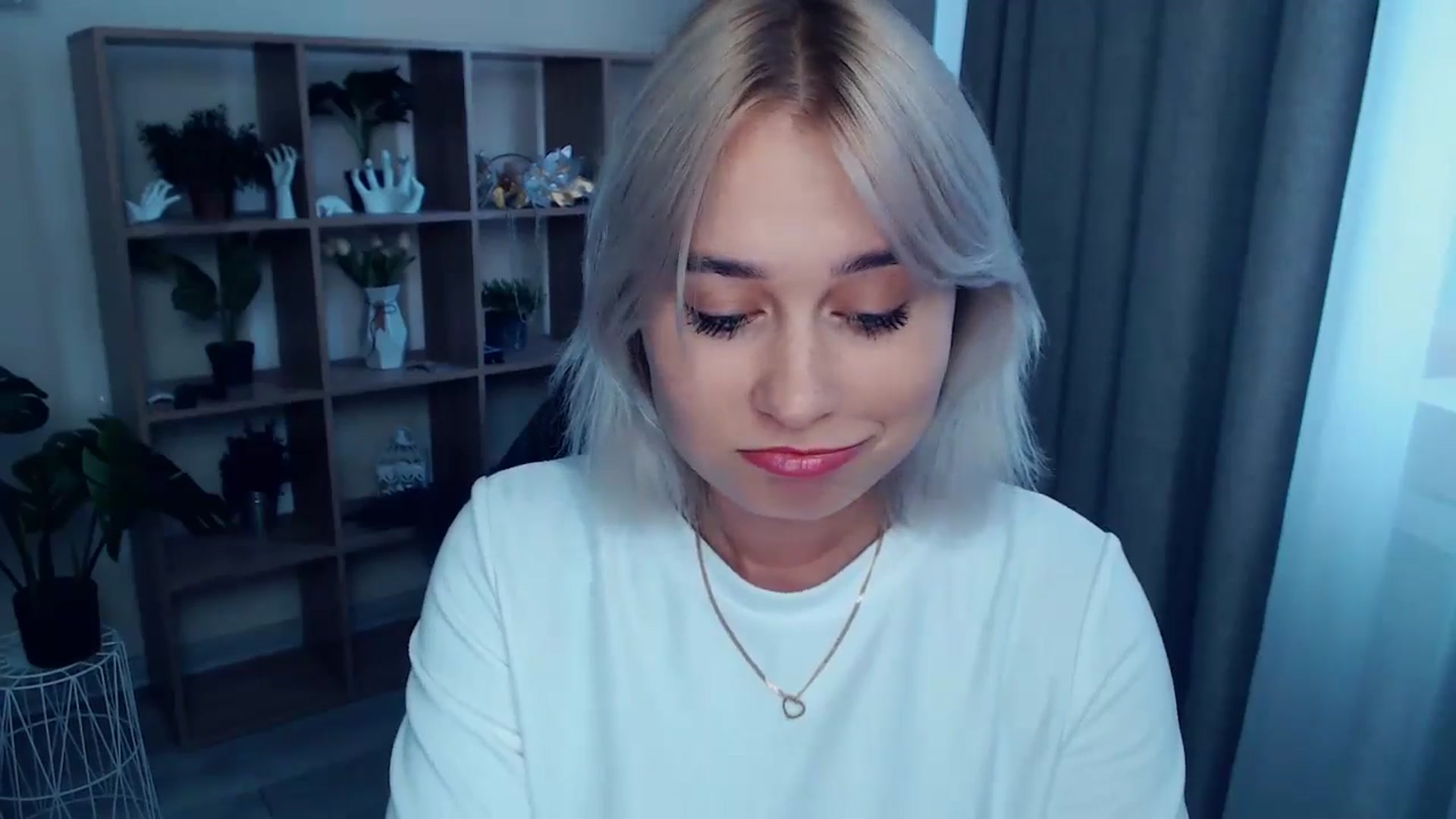 Gallery image thumbnail from Kukla_kolduna's myfreecams stream on, 07/24/2024, 17:49 image 2 of 20