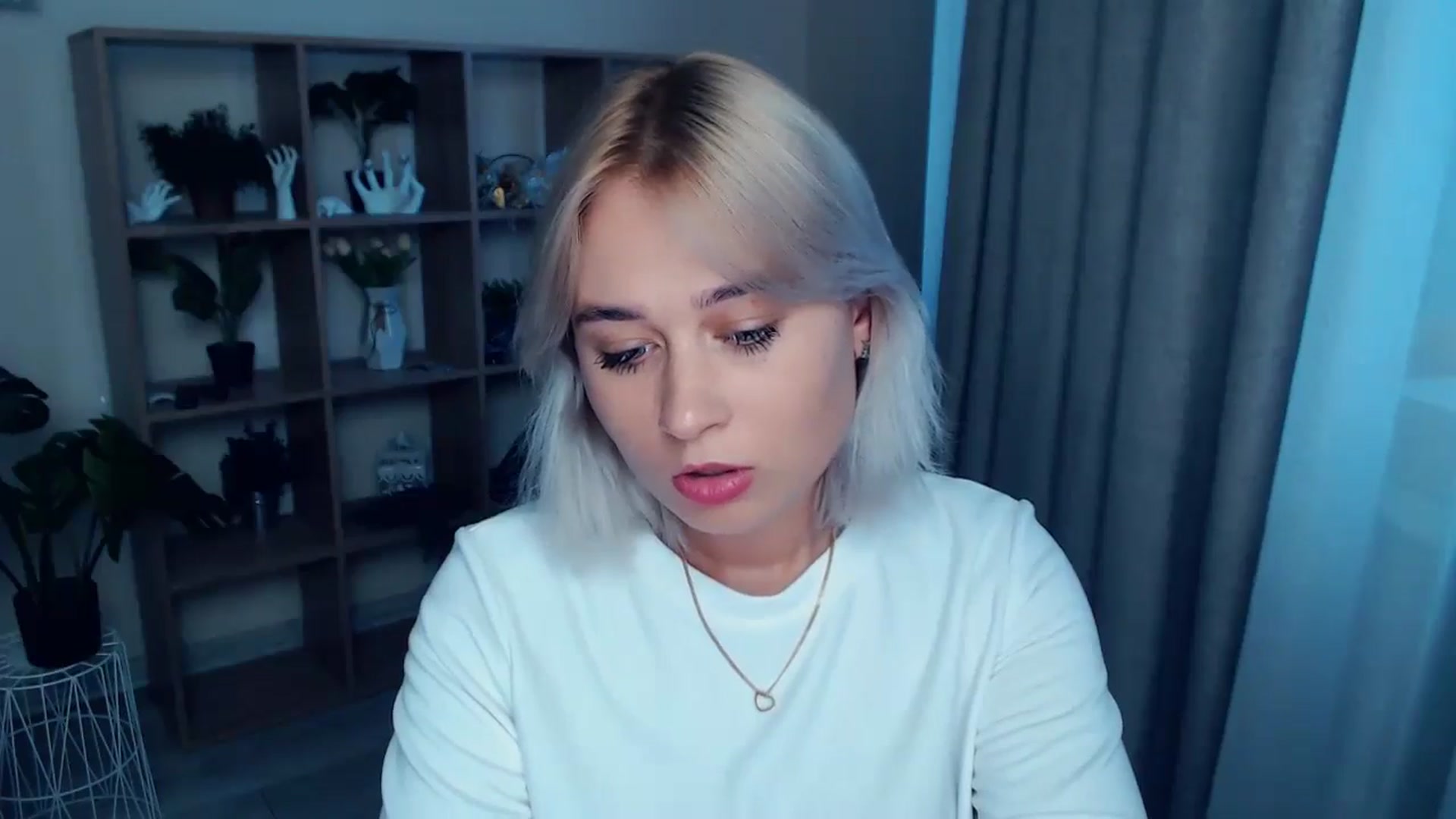 Gallery image thumbnail from Kukla_kolduna's myfreecams stream on, 07/24/2024, 17:49 image 18 of 20
