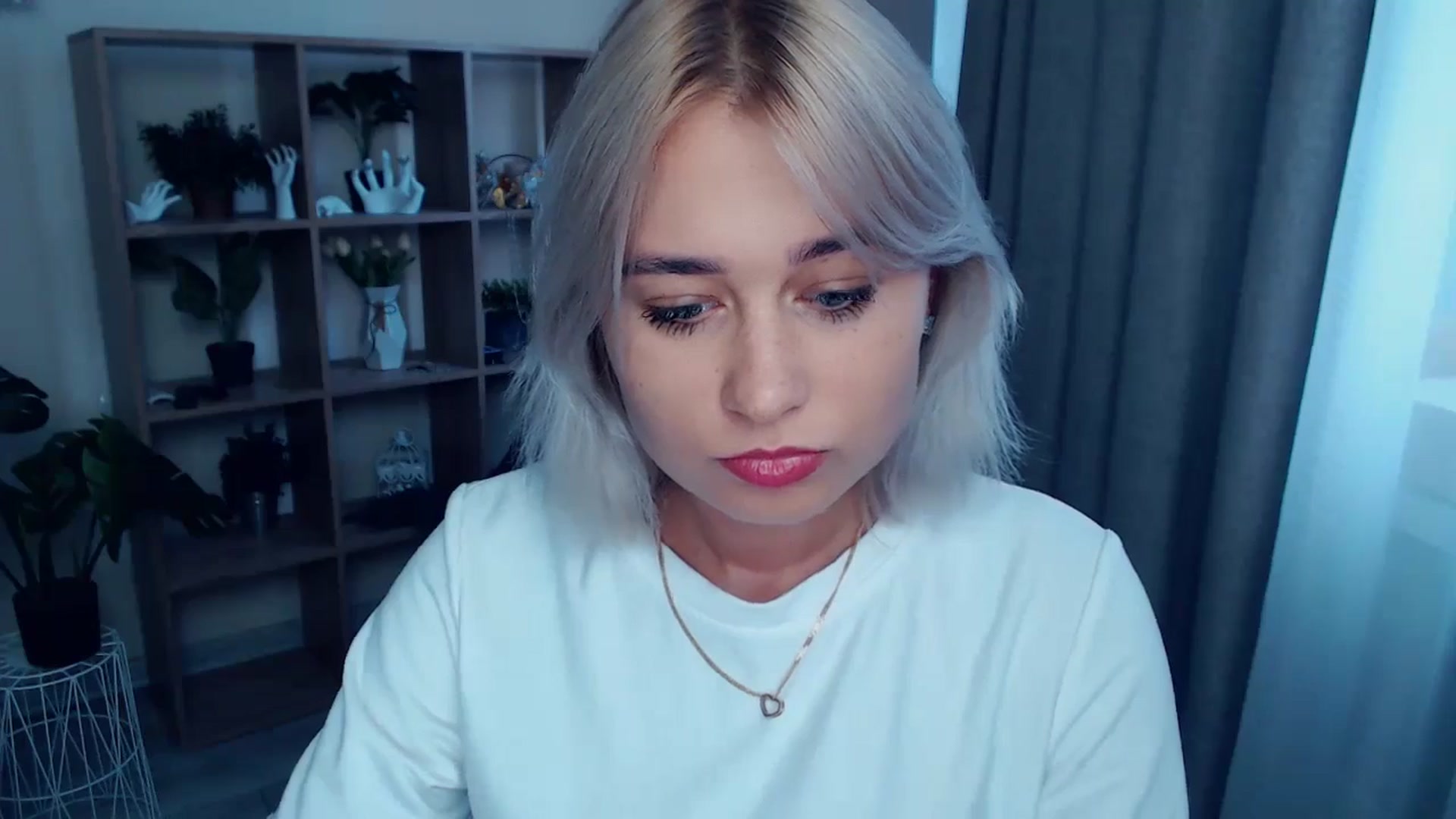 Gallery image thumbnail from Kukla_kolduna's myfreecams stream on, 07/24/2024, 17:49 image 3 of 20