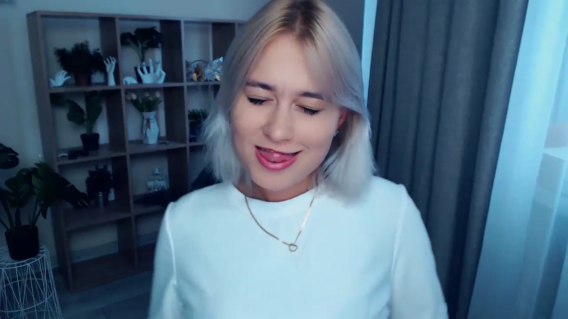 Gallery image thumbnail from Kukla_kolduna's myfreecams stream on, 07/24/2024, 17:49 image 6 of 20