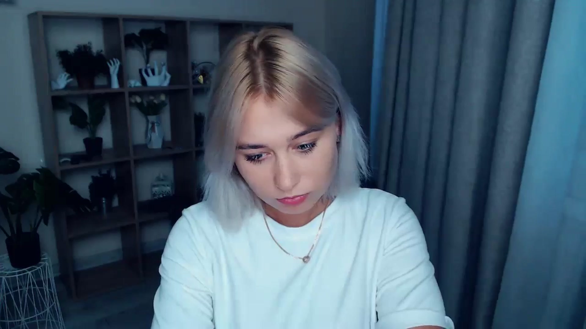 Gallery image thumbnail from Kukla_kolduna's myfreecams stream on, 07/24/2024, 18:13 image 11 of 20