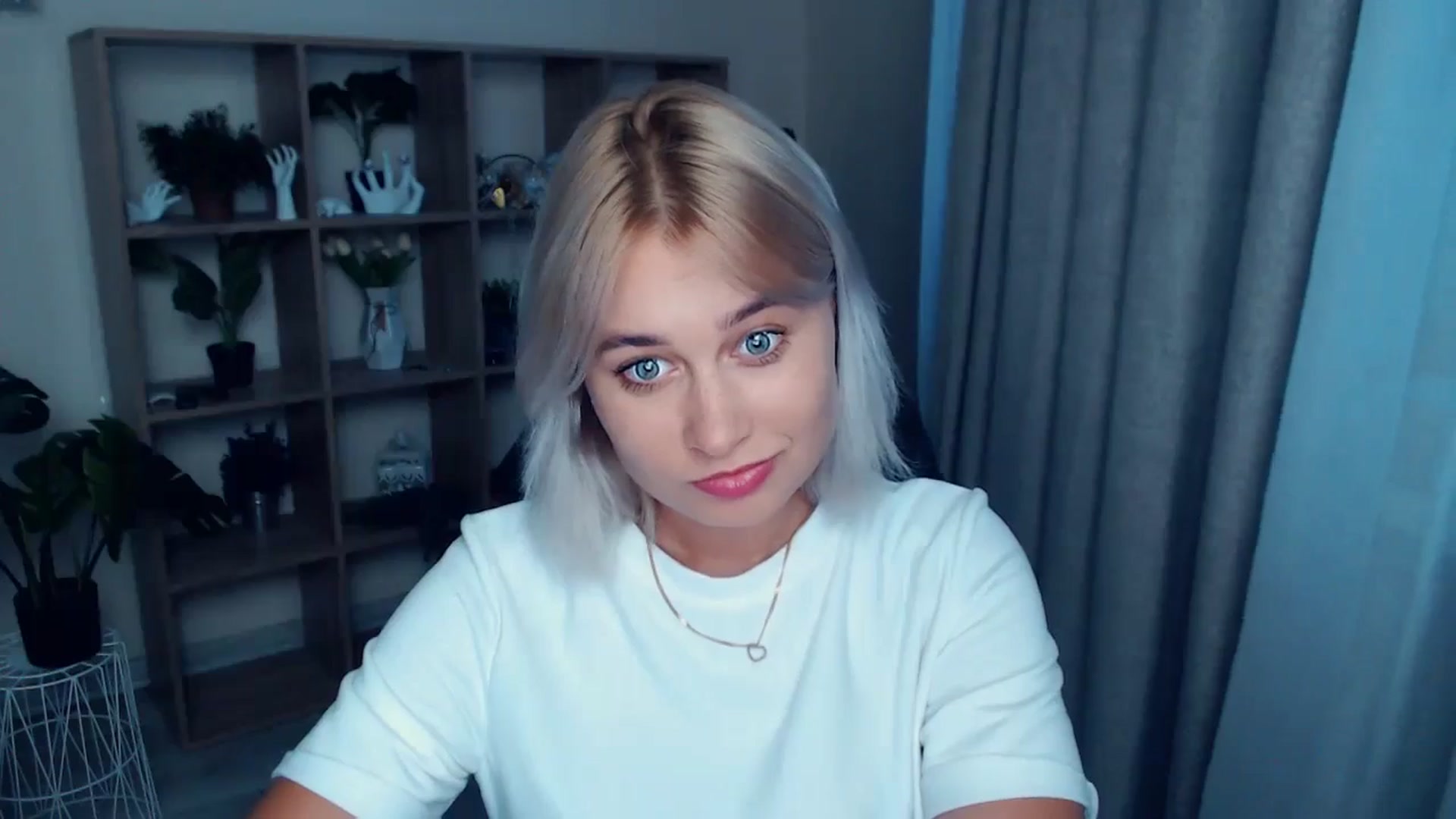 Gallery image thumbnail from Kukla_kolduna's myfreecams stream on, 07/24/2024, 18:13 image 8 of 20