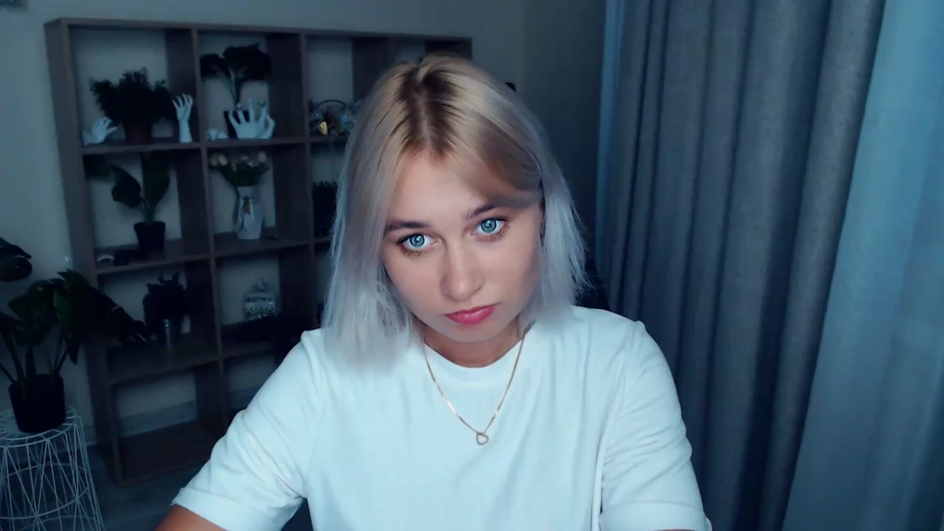 Gallery image thumbnail from Kukla_kolduna's myfreecams stream on, 07/24/2024, 18:13 image 19 of 20