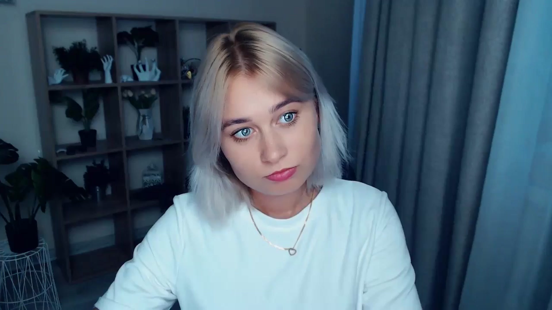 Gallery image thumbnail from Kukla_kolduna's myfreecams stream on, 07/24/2024, 18:13 image 12 of 20