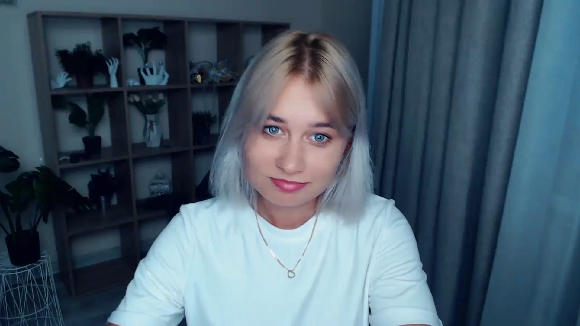 Gallery image thumbnail from Kukla_kolduna's myfreecams stream on, 07/24/2024, 18:13 image 20 of 20