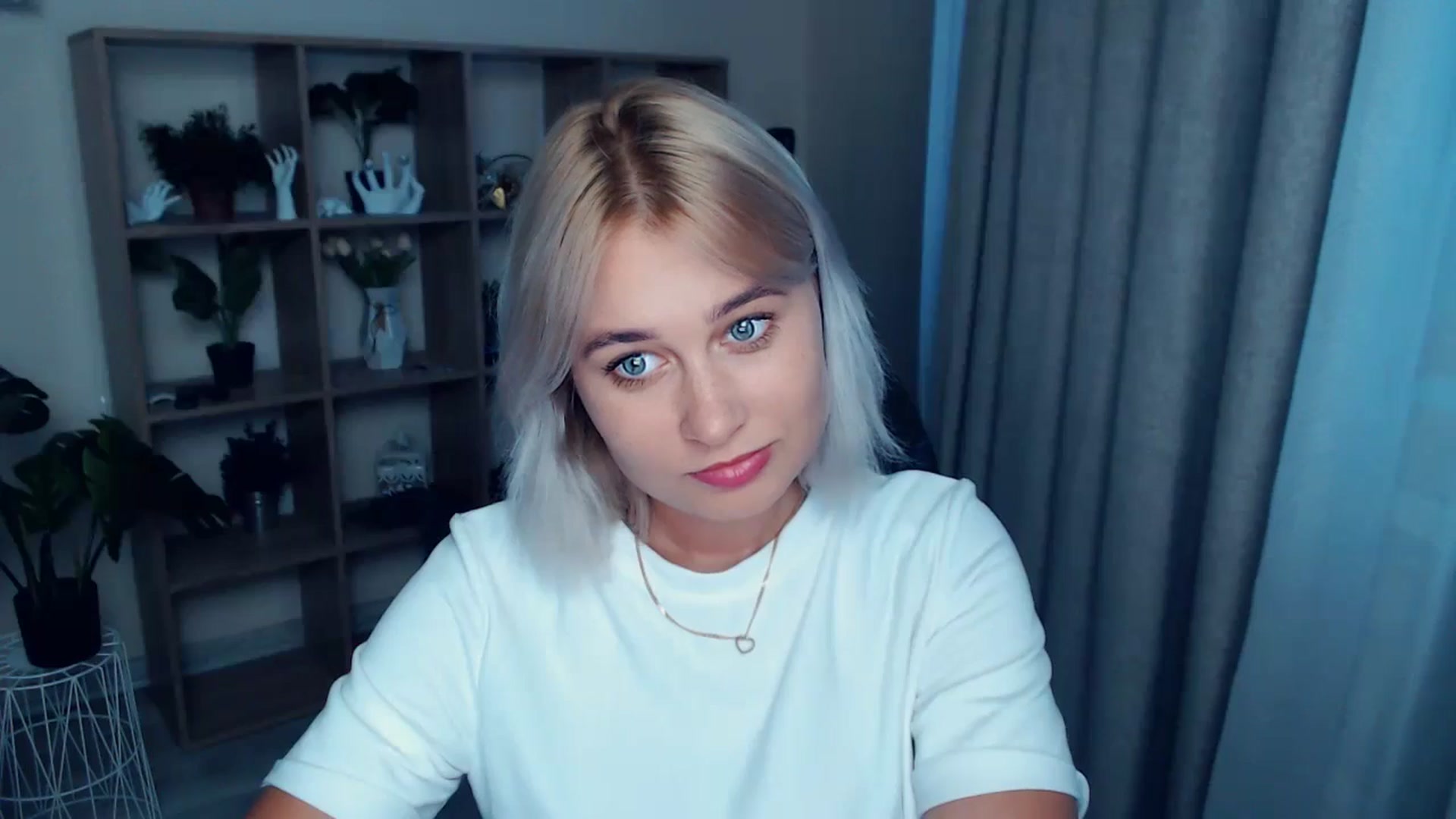 Gallery image thumbnail from Kukla_kolduna's myfreecams stream on, 07/24/2024, 18:13 image 6 of 20