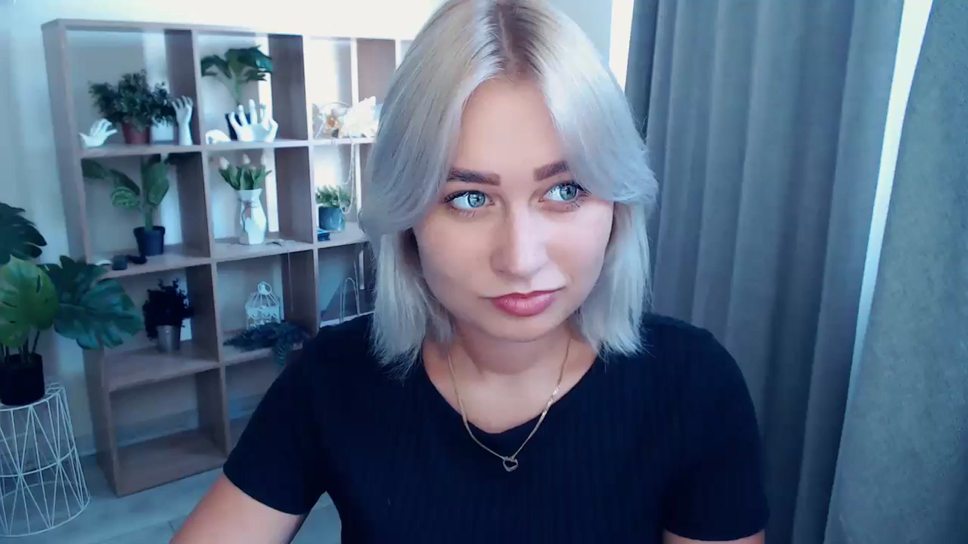 Gallery image thumbnail from Kukla_kolduna's myfreecams stream on, 07/25/2024, 15:30 image 9 of 20