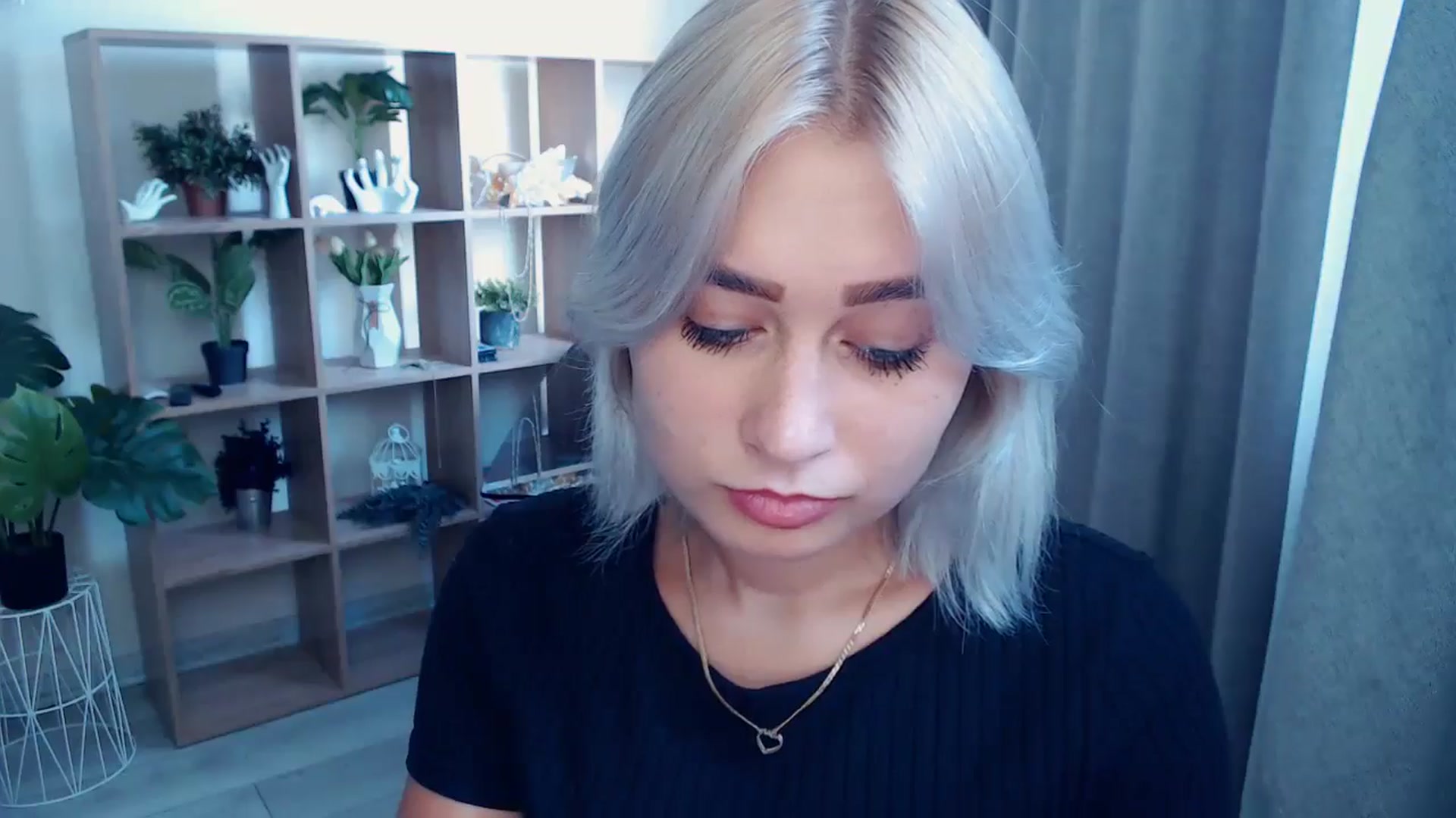Gallery image thumbnail from Kukla_kolduna's myfreecams stream on, 07/25/2024, 15:30 image 10 of 20