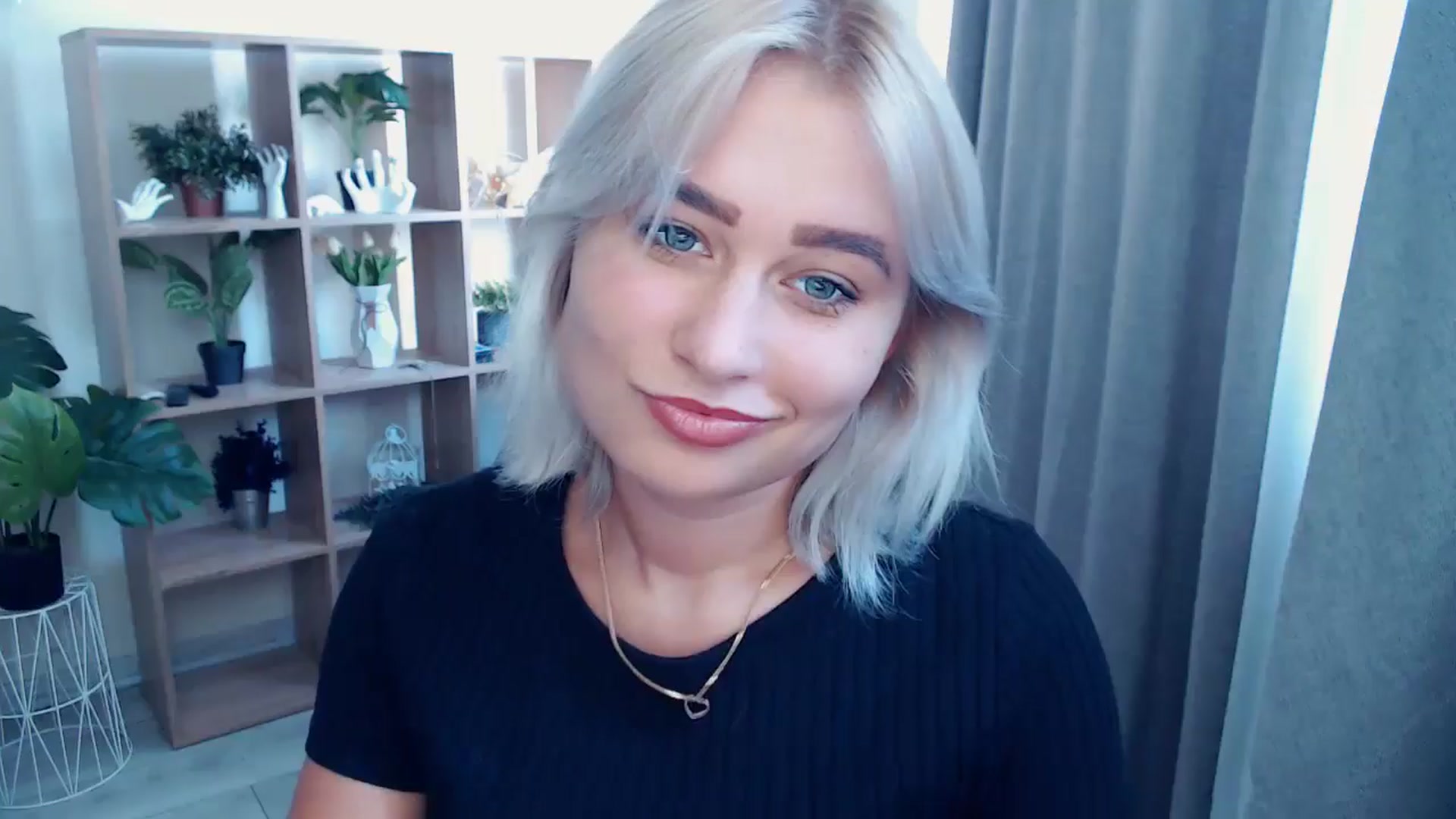 Gallery image thumbnail from Kukla_kolduna's myfreecams stream on, 07/25/2024, 15:30 image 1 of 20