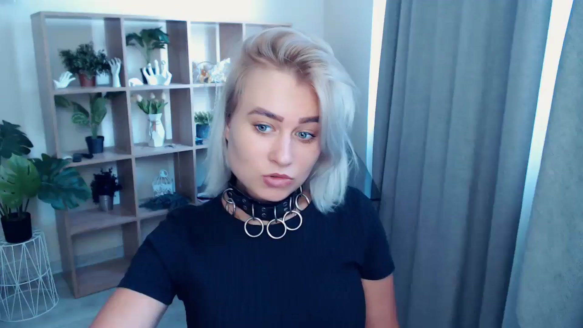 Gallery image thumbnail from Kukla_kolduna's myfreecams stream on, 07/25/2024, 15:30 image 18 of 20
