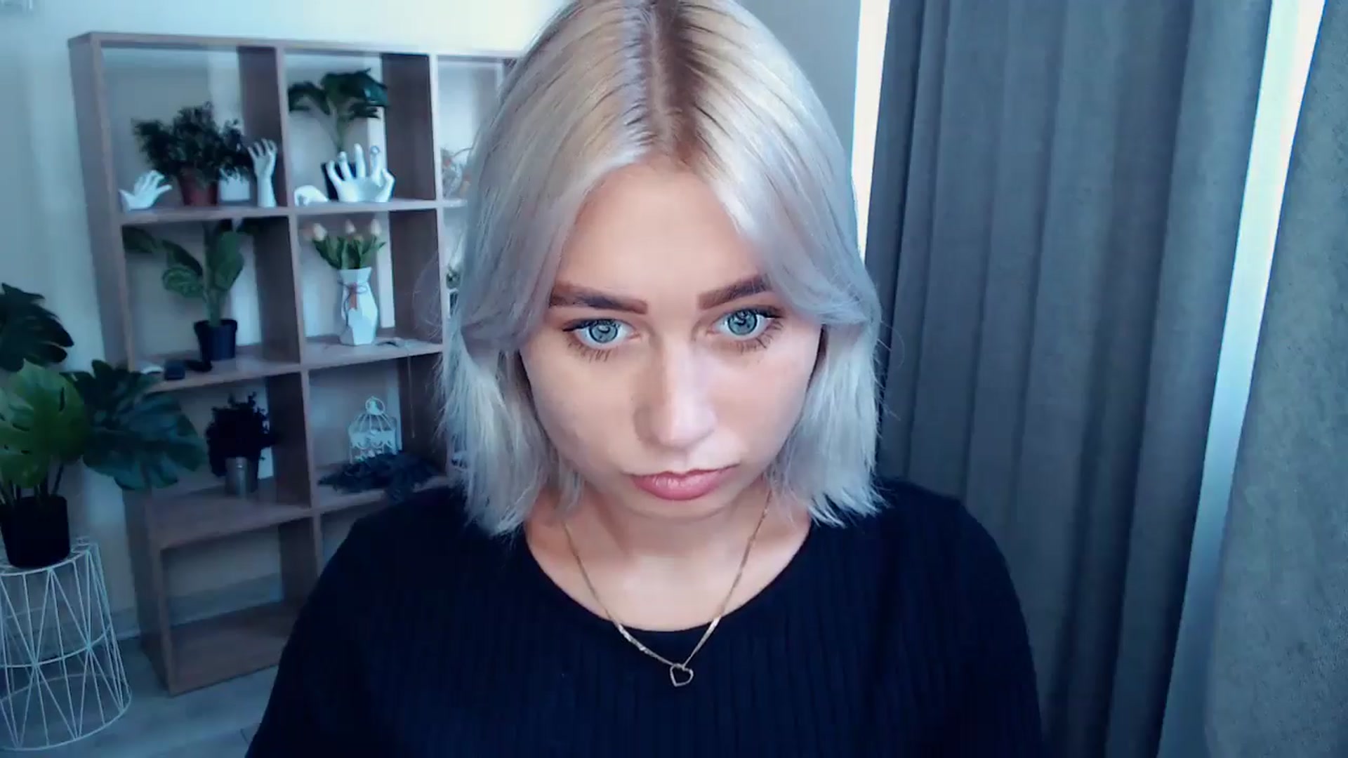 Gallery image thumbnail from Kukla_kolduna's myfreecams stream on, 07/25/2024, 16:43 image 7 of 20