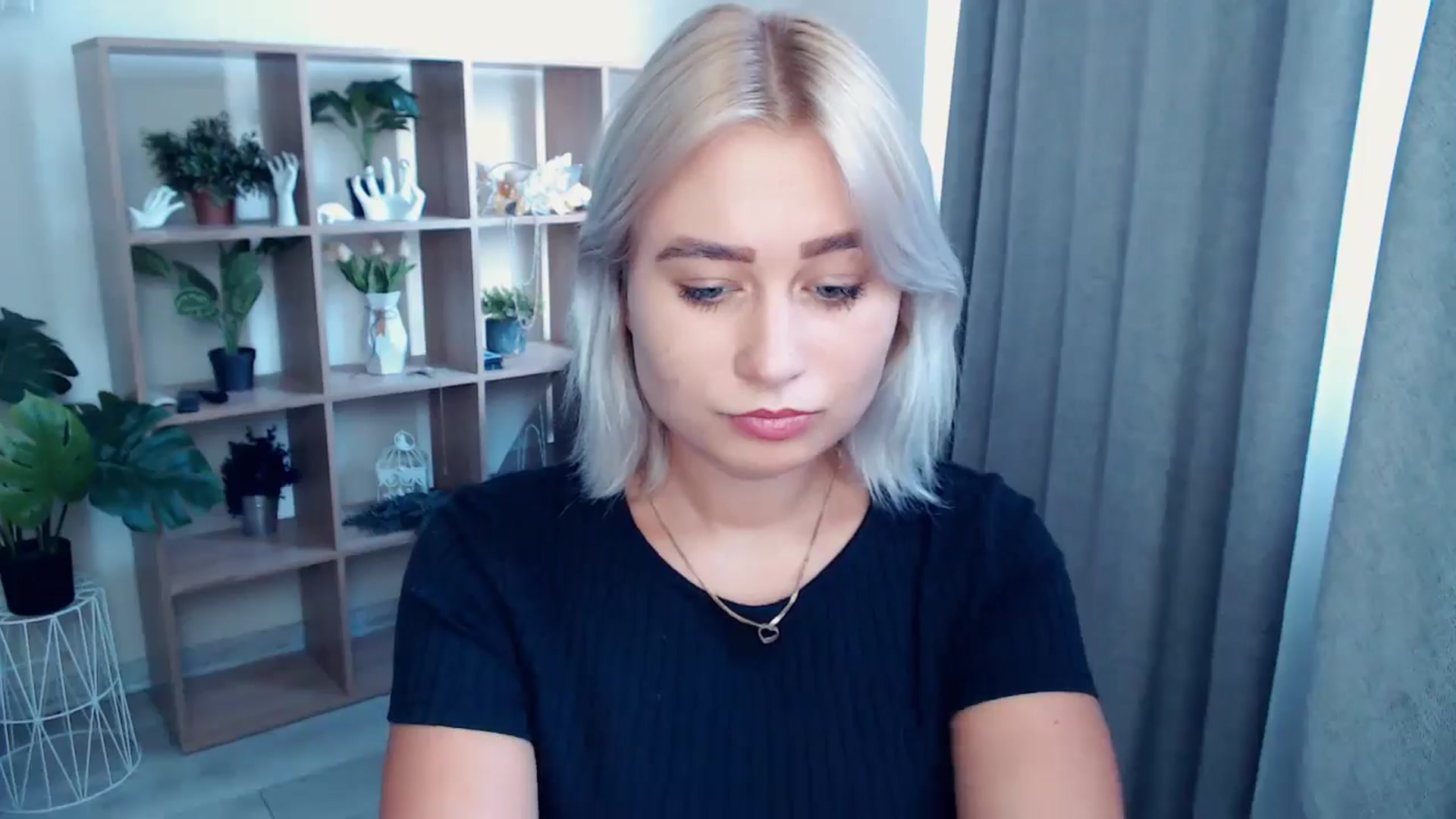 Gallery image thumbnail from Kukla_kolduna's myfreecams stream on, 07/25/2024, 16:43 image 5 of 20