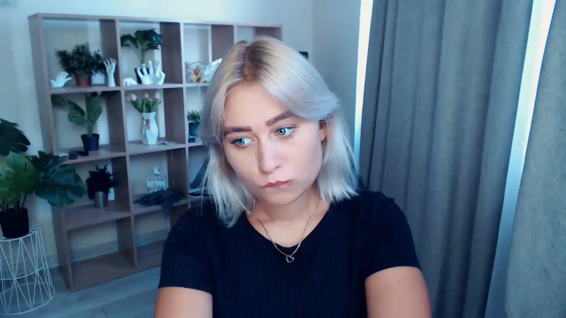 Gallery image thumbnail from Kukla_kolduna's myfreecams stream on, 07/25/2024, 16:43 image 13 of 20