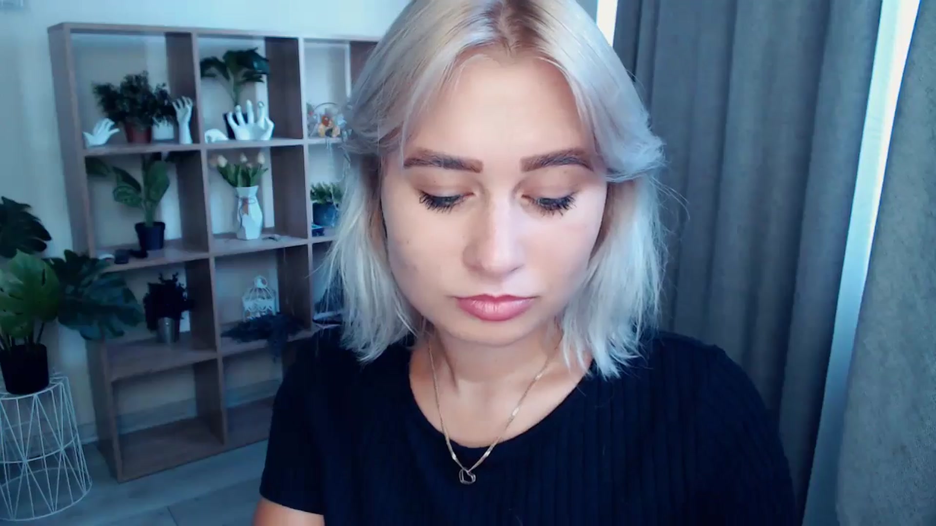 Gallery image thumbnail from Kukla_kolduna's myfreecams stream on, 07/25/2024, 16:43 image 11 of 20