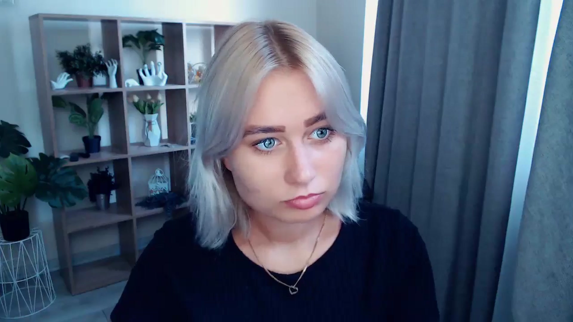 Gallery image thumbnail from Kukla_kolduna's myfreecams stream on, 07/25/2024, 16:43 image 6 of 20