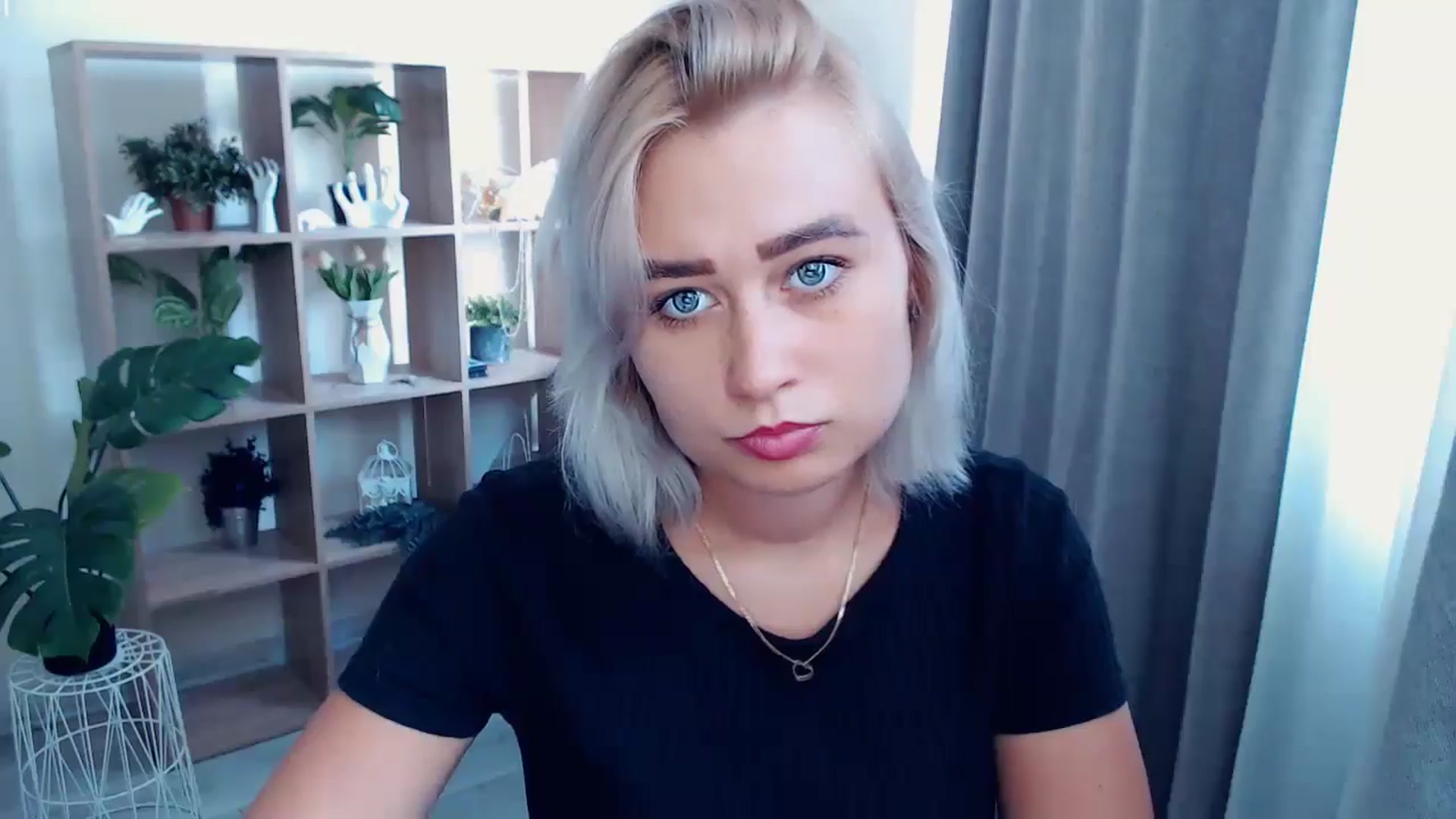 Gallery image thumbnail from Kukla_kolduna's myfreecams stream on, 07/26/2024, 14:27 image 8 of 20