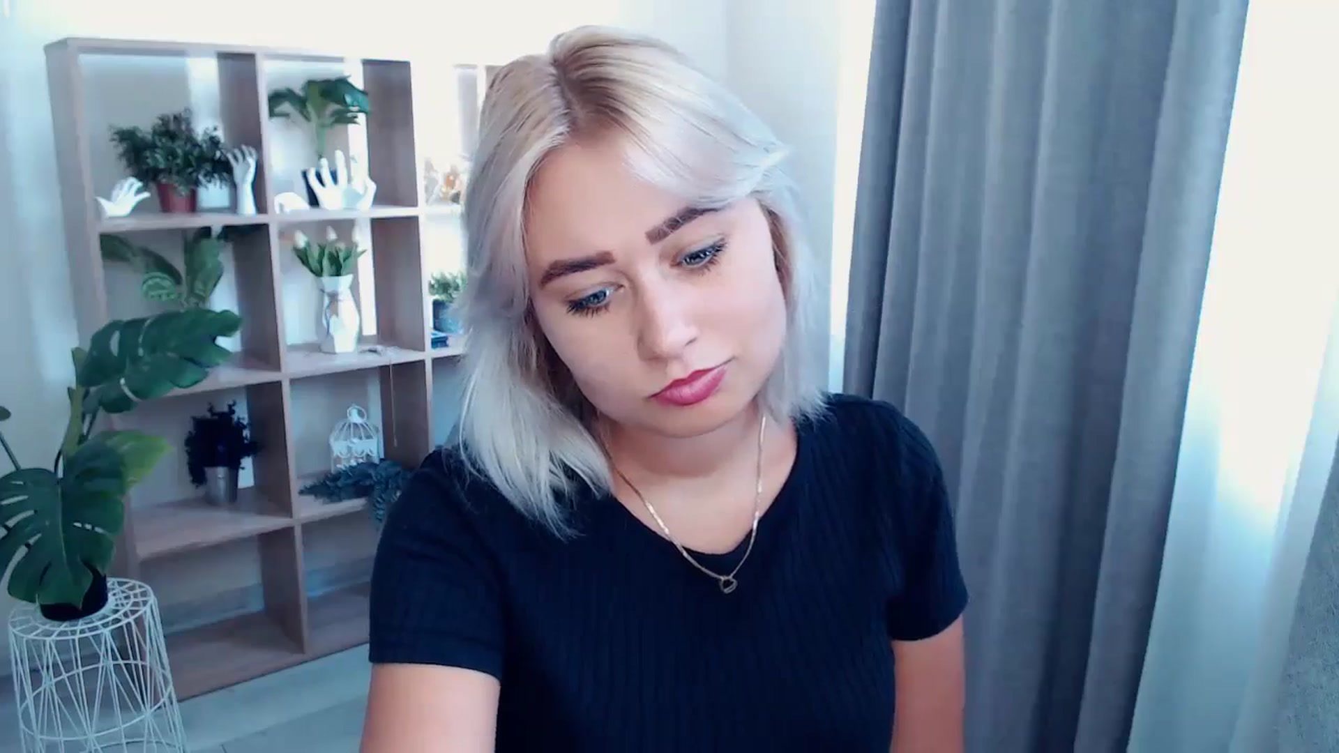 Gallery image thumbnail from Kukla_kolduna's myfreecams stream on, 07/26/2024, 14:27 image 10 of 20