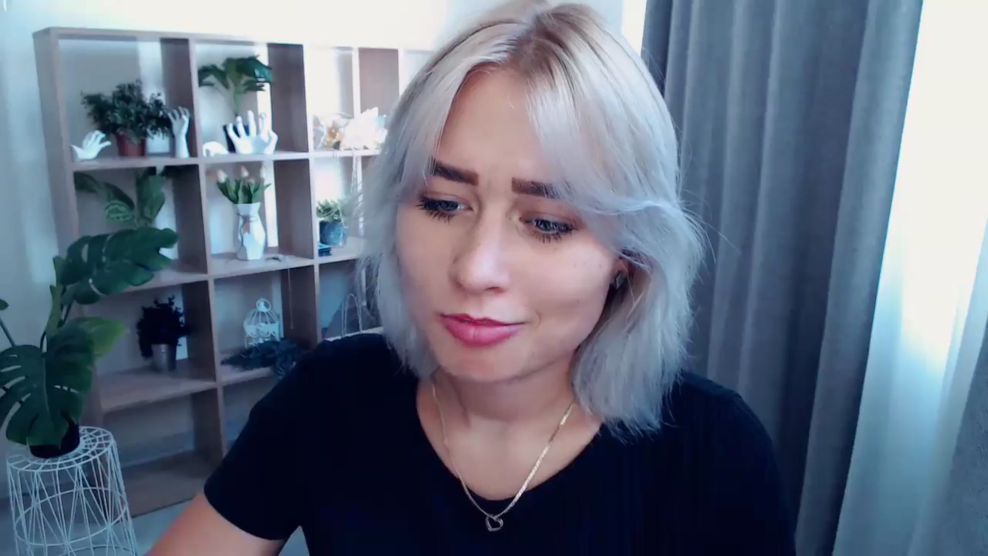 Gallery image thumbnail from Kukla_kolduna's myfreecams stream on, 07/26/2024, 14:27 image 19 of 20