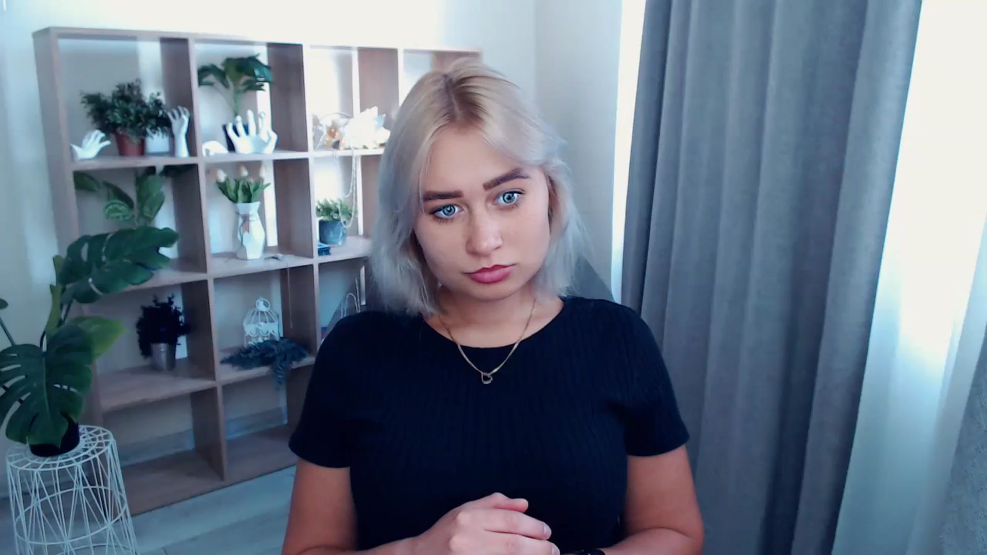 Gallery image thumbnail from Kukla_kolduna's myfreecams stream on, 07/26/2024, 15:19 image 20 of 20
