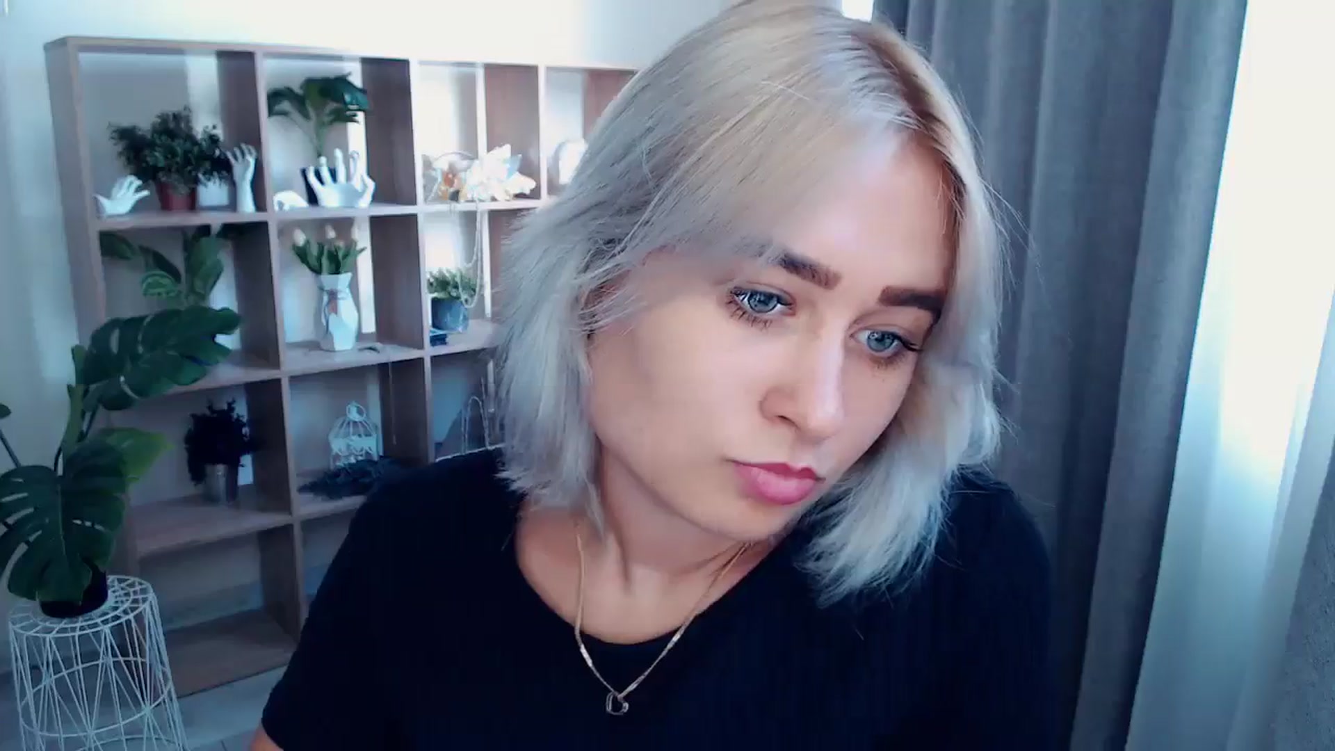 Gallery image thumbnail from Kukla_kolduna's myfreecams stream on, 07/26/2024, 15:19 image 14 of 20