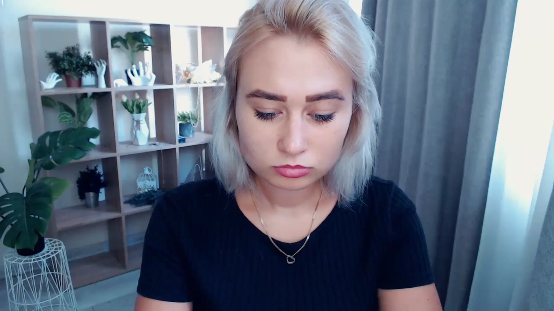 Gallery image thumbnail from Kukla_kolduna's myfreecams stream on, 07/26/2024, 15:19 image 13 of 20