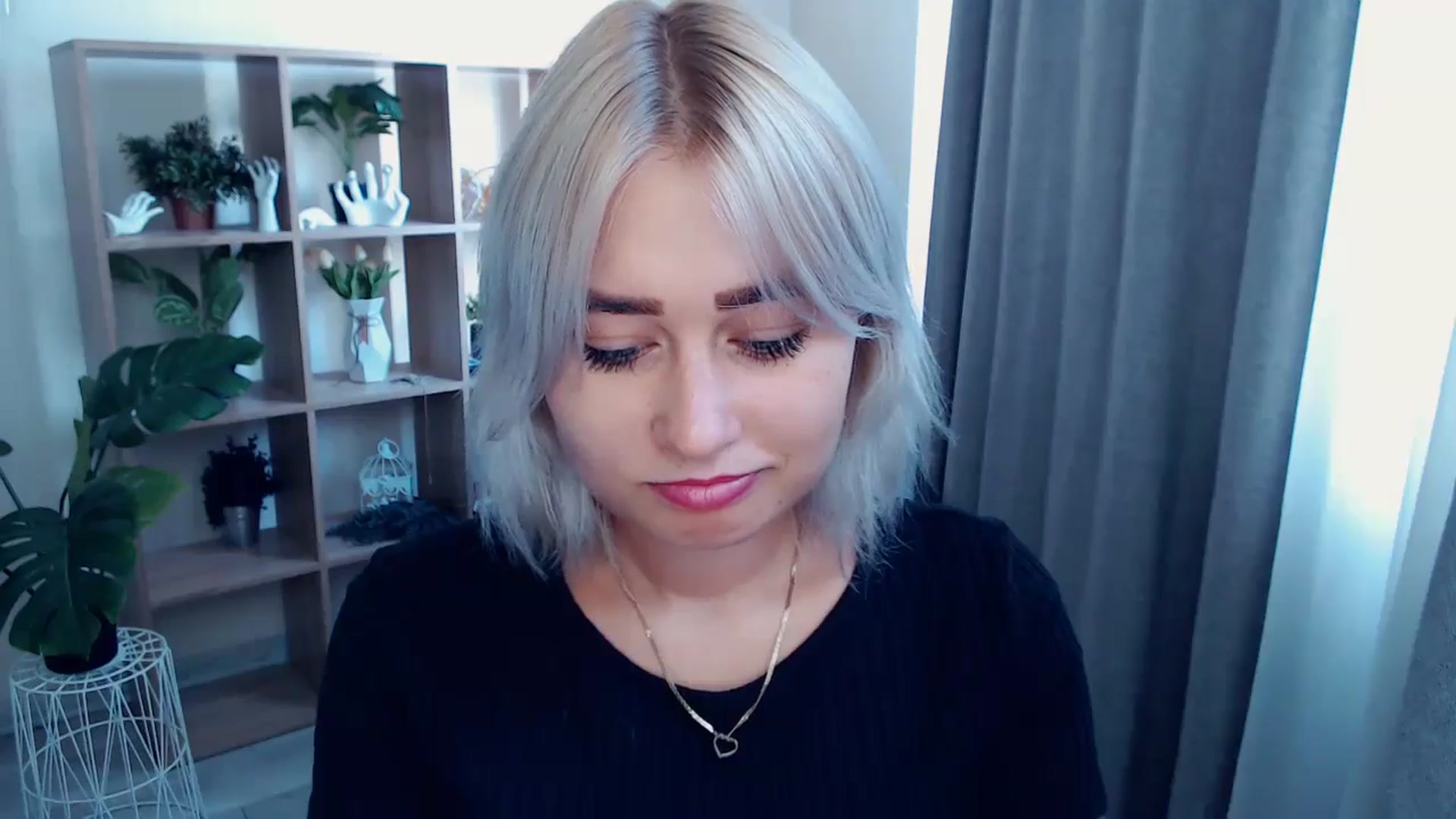 Gallery image thumbnail from Kukla_kolduna's myfreecams stream on, 07/26/2024, 15:19 image 4 of 20