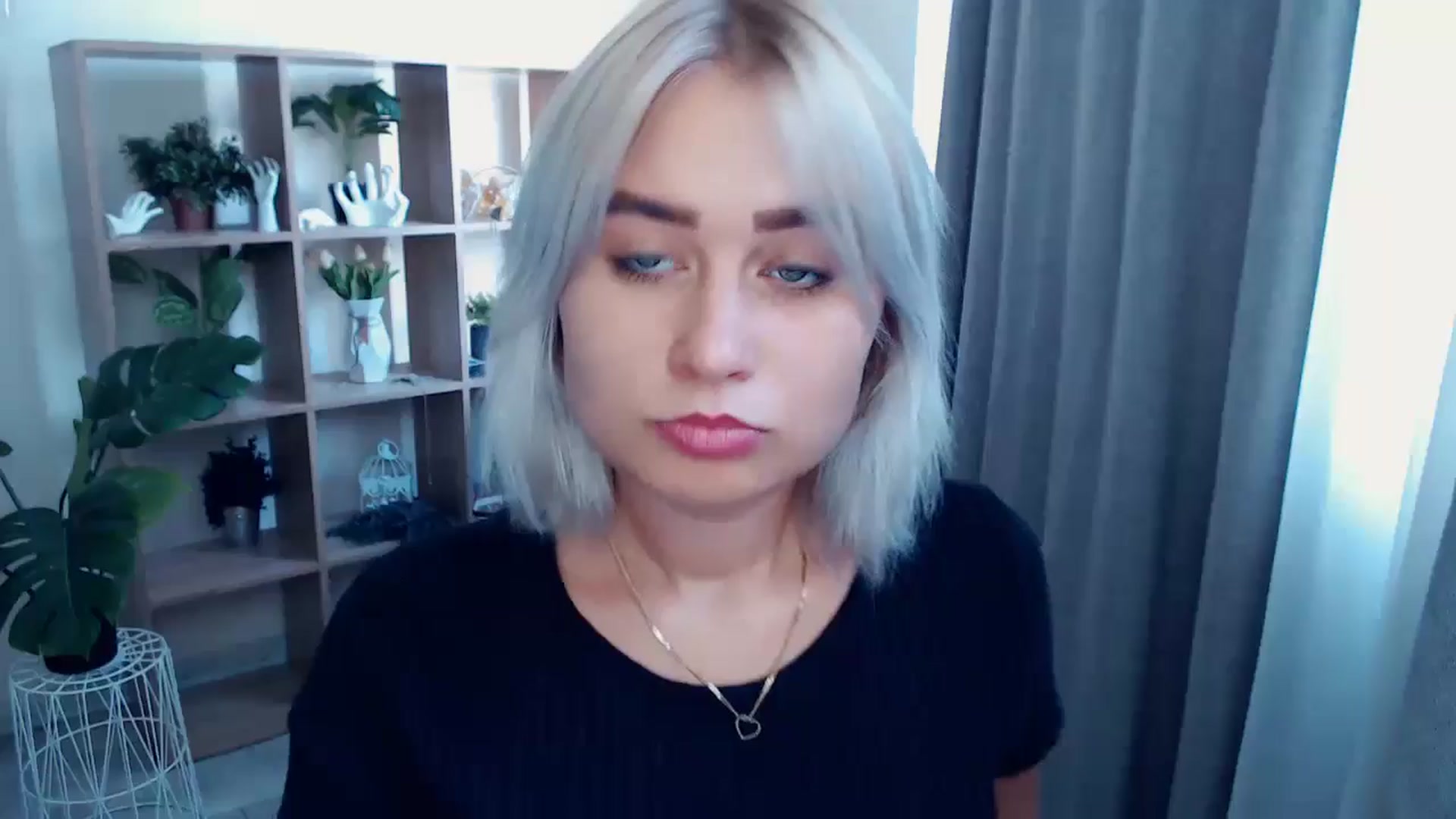 Gallery image thumbnail from Kukla_kolduna's myfreecams stream on, 07/26/2024, 15:19 image 1 of 20
