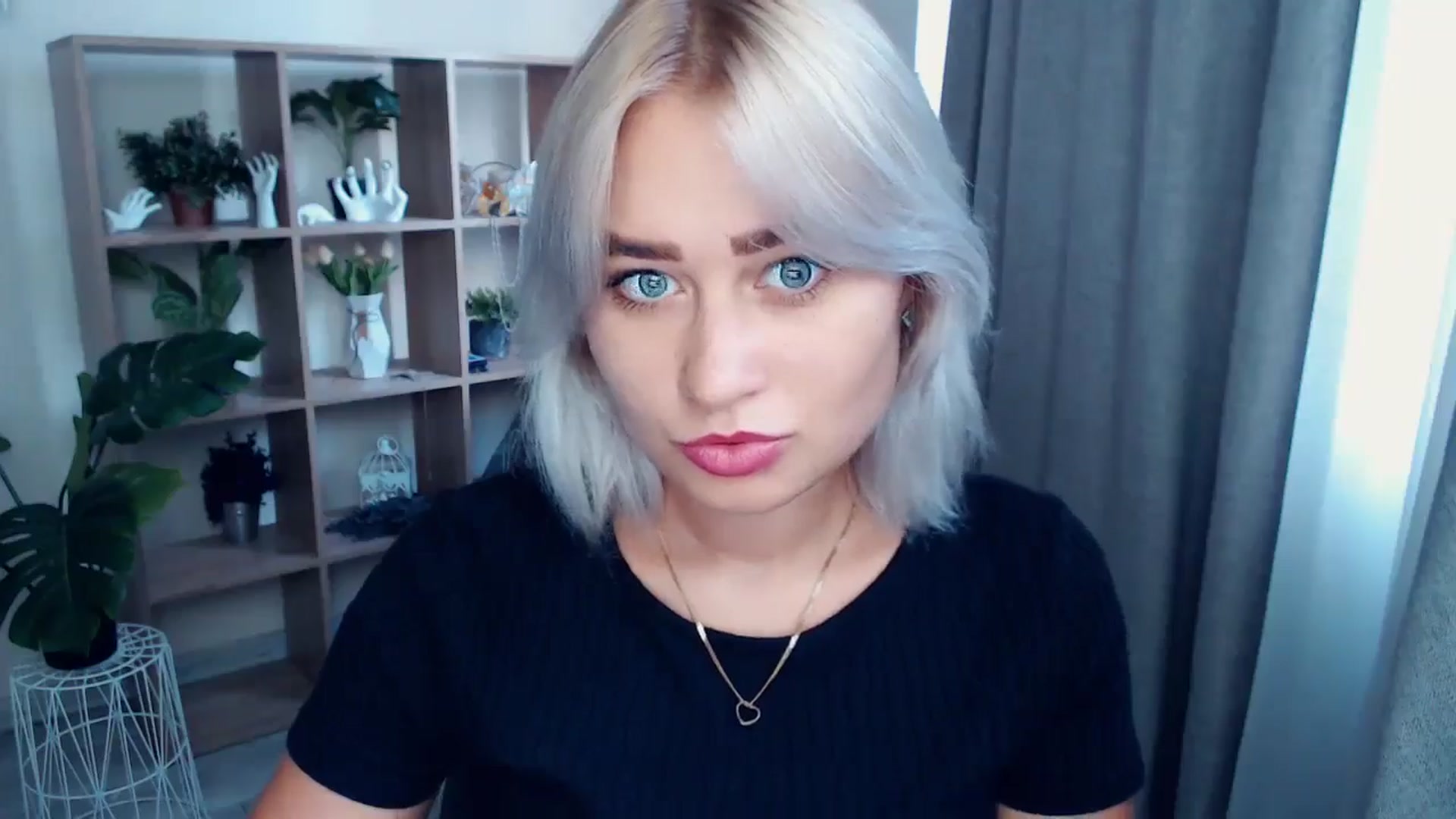Gallery image thumbnail from Kukla_kolduna's myfreecams stream on, 07/26/2024, 16:53 image 10 of 20