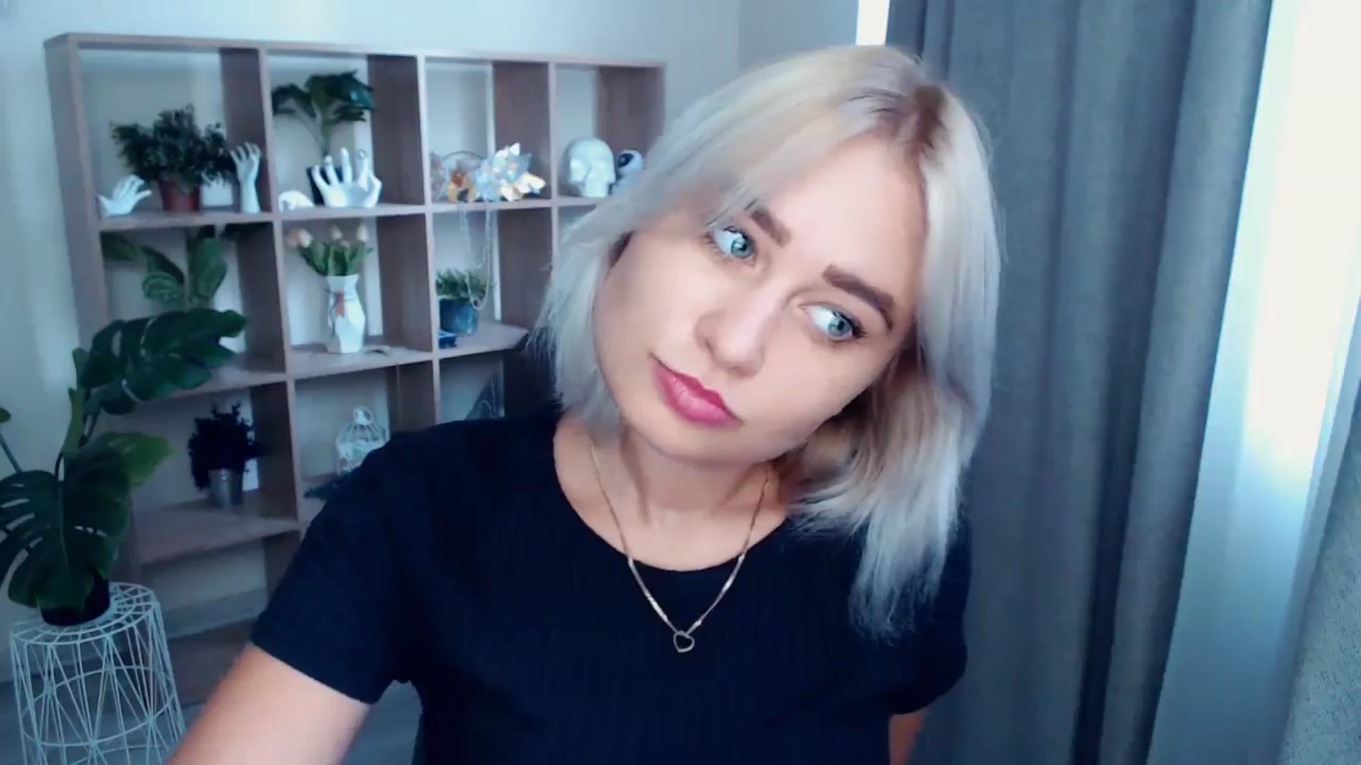 Gallery image thumbnail from Kukla_kolduna's myfreecams stream on, 07/26/2024, 16:53 image 2 of 20