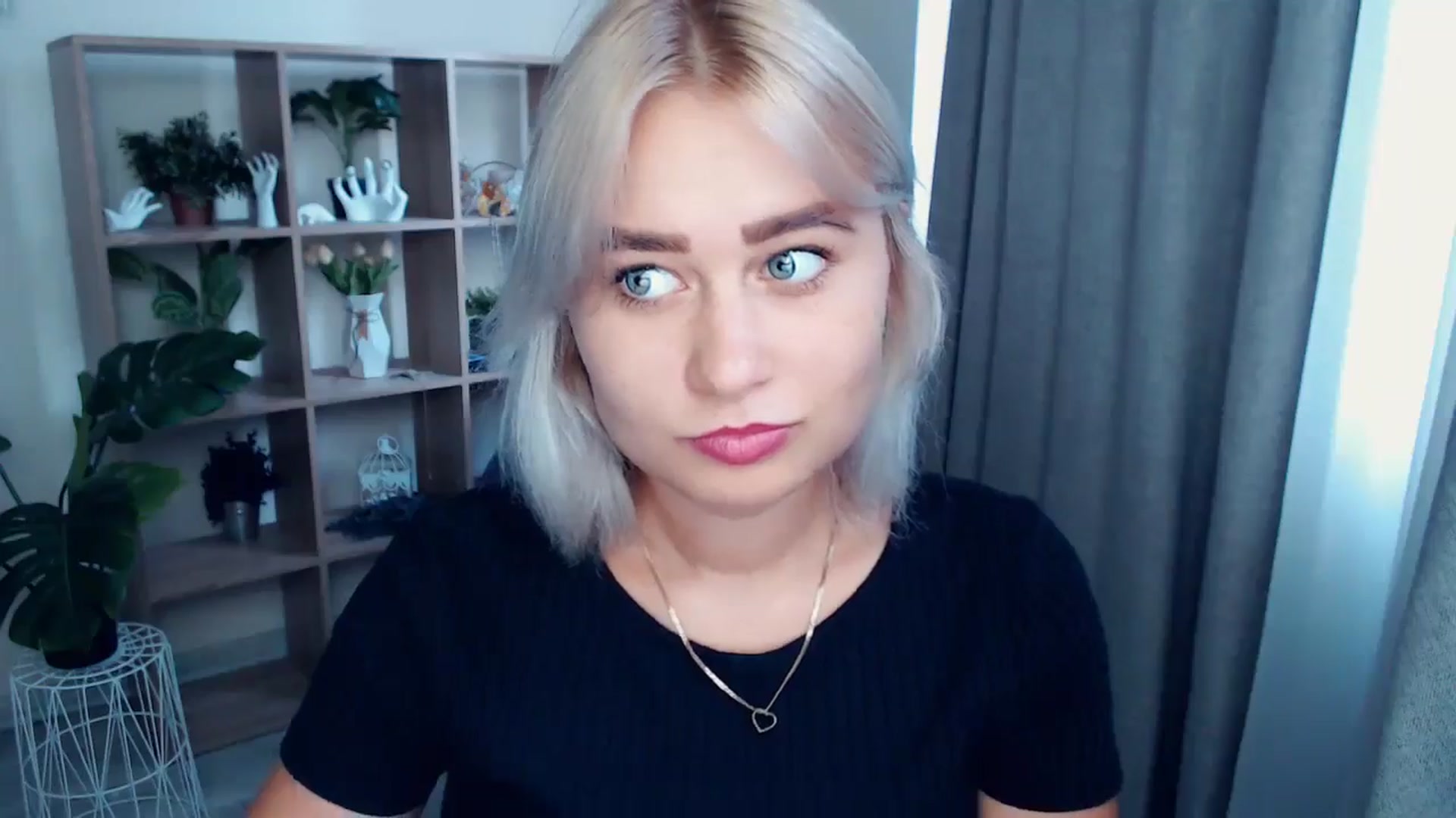 Gallery image thumbnail from Kukla_kolduna's myfreecams stream on, 07/26/2024, 16:53 image 16 of 20