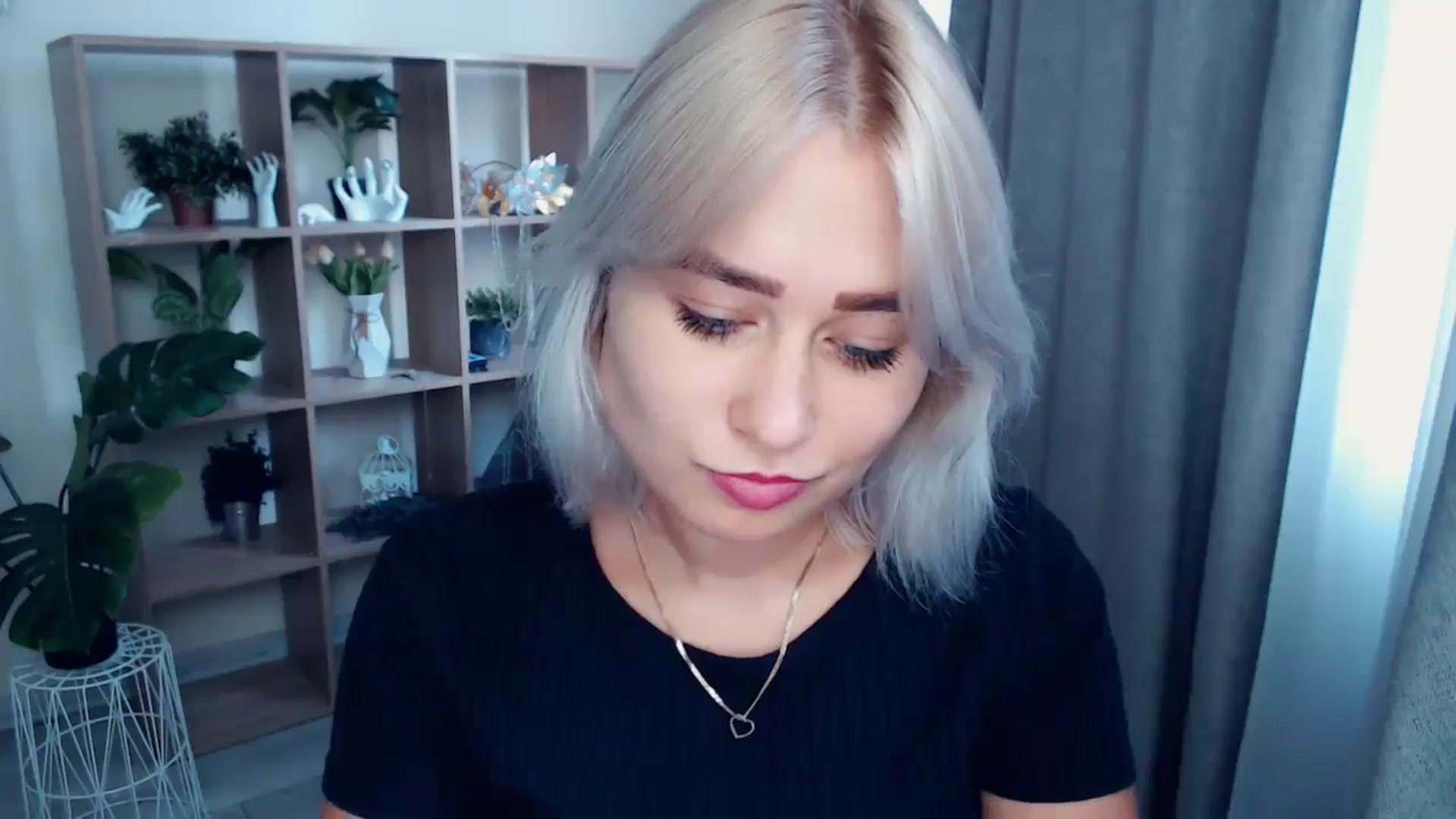 Gallery image thumbnail from Kukla_kolduna's myfreecams stream on, 07/26/2024, 16:53 image 11 of 20