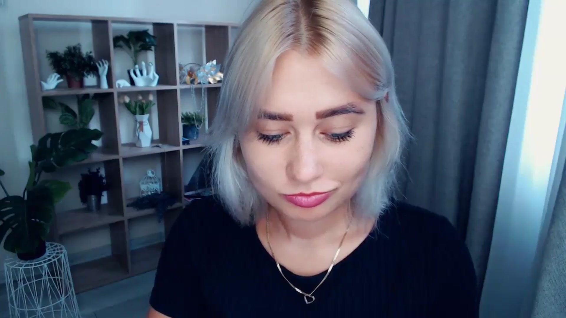 Gallery image thumbnail from Kukla_kolduna's myfreecams stream on, 07/26/2024, 16:53 image 18 of 20