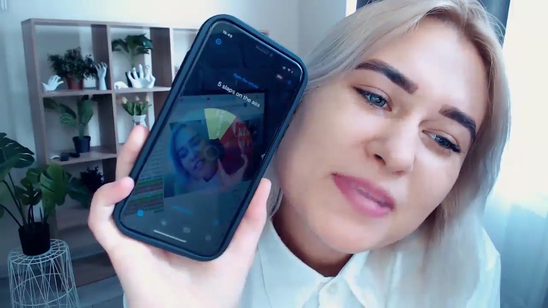 Gallery image thumbnail from Kukla_kolduna's myfreecams stream on, 07/27/2024, 13:59 image 16 of 20