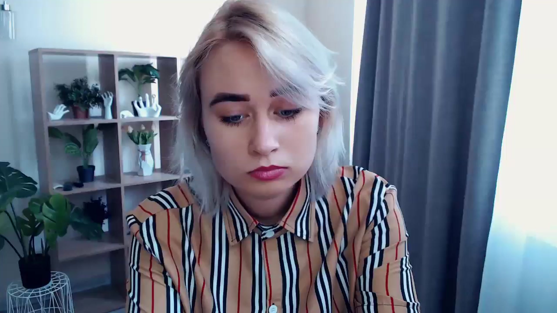 Gallery image thumbnail from Kukla_kolduna's myfreecams stream on, 07/27/2024, 13:59 image 1 of 20
