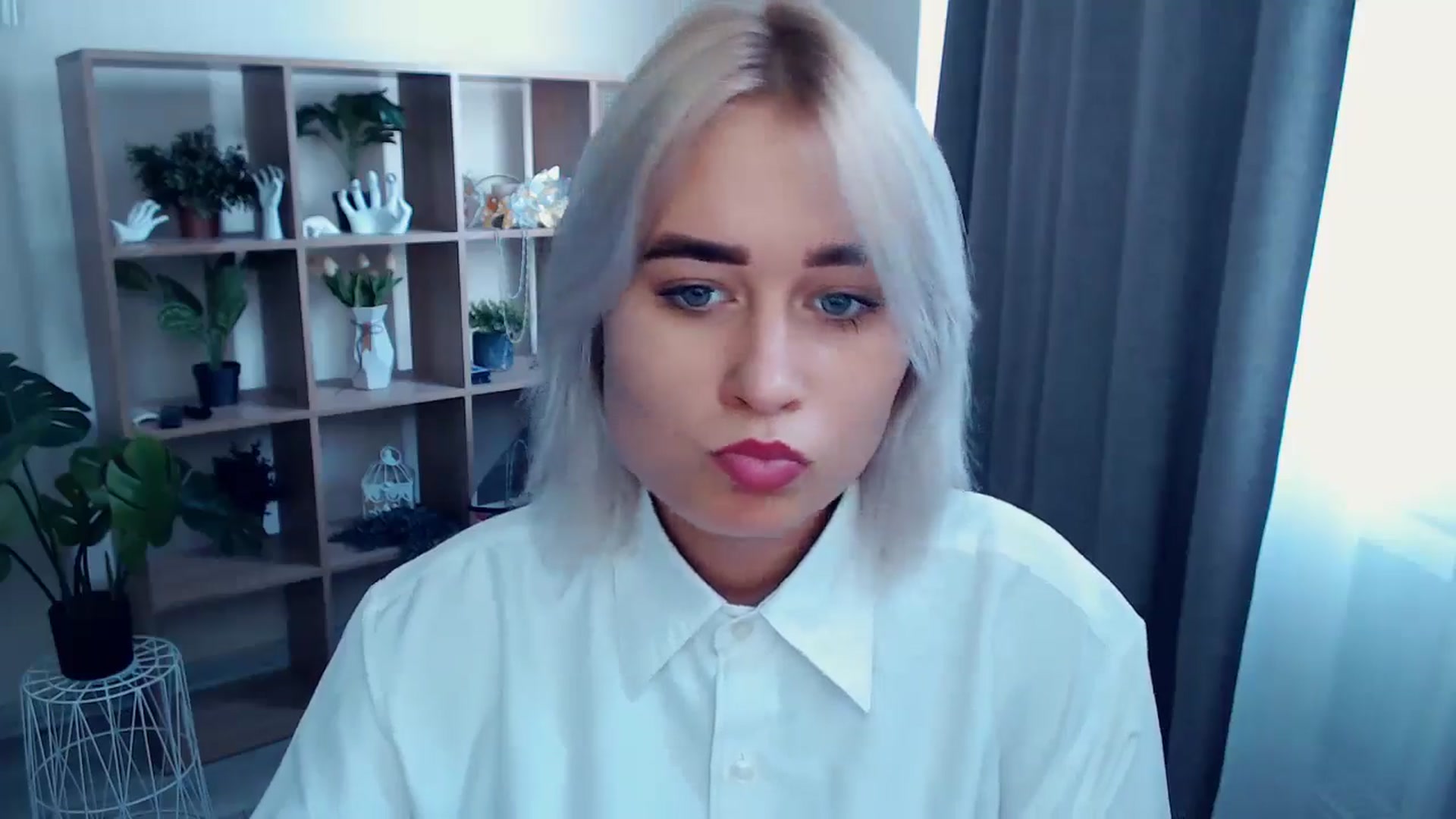 Gallery image thumbnail from Kukla_kolduna's myfreecams stream on, 07/27/2024, 13:59 image 14 of 20