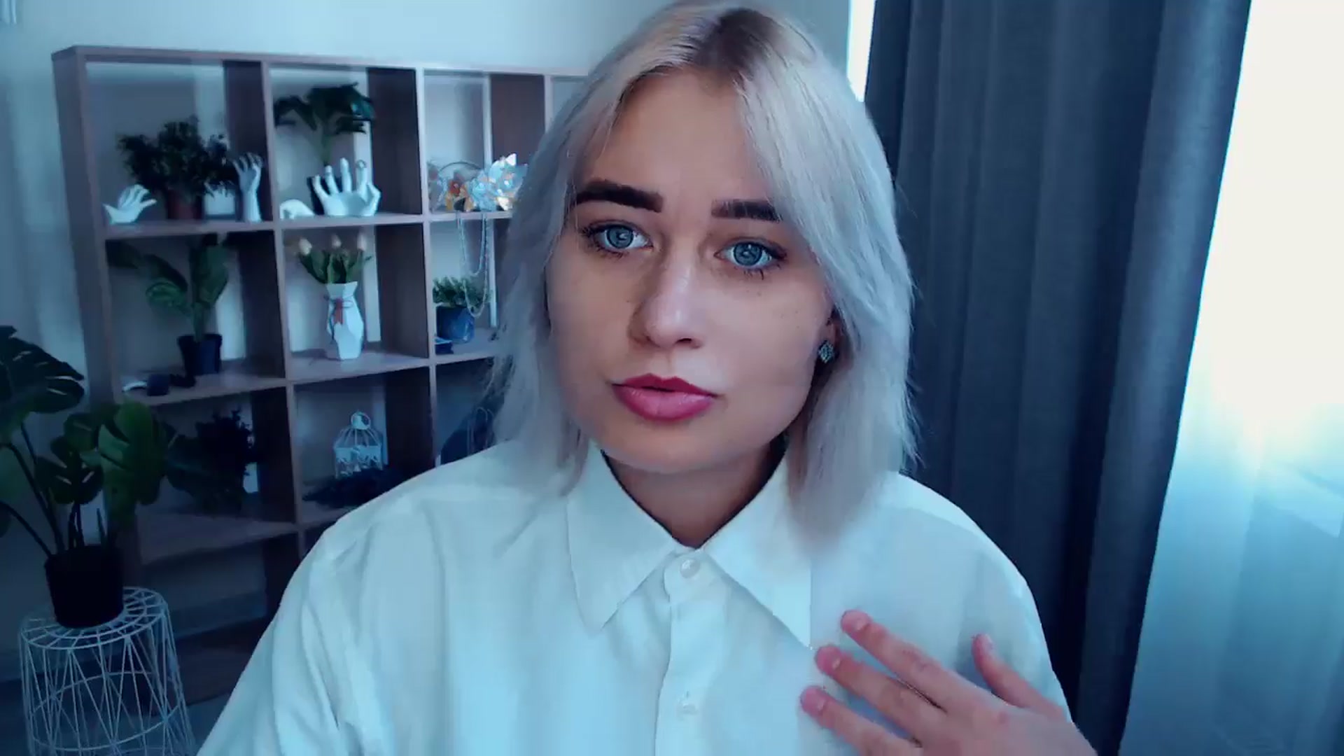 Gallery image thumbnail from Kukla_kolduna's myfreecams stream on, 07/27/2024, 13:59 image 7 of 20