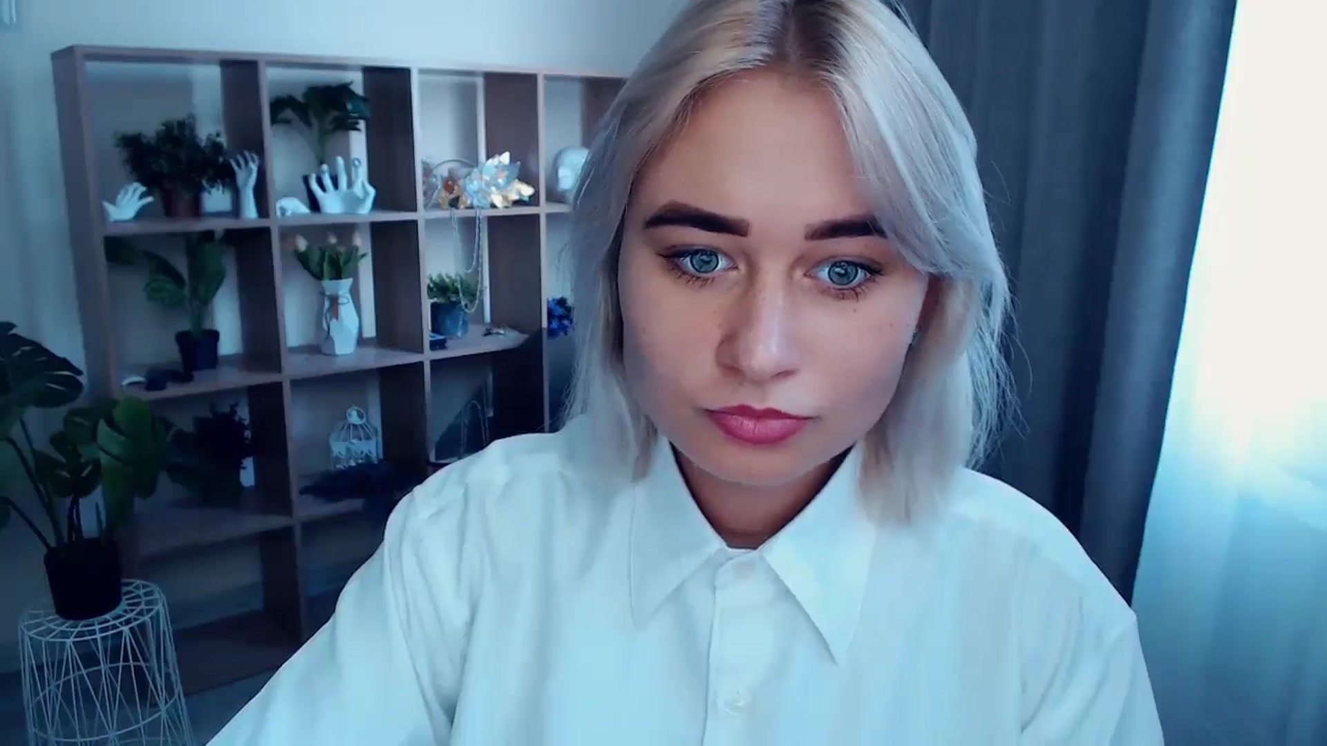 Gallery image thumbnail from Kukla_kolduna's myfreecams stream on, 07/27/2024, 15:22 image 11 of 20