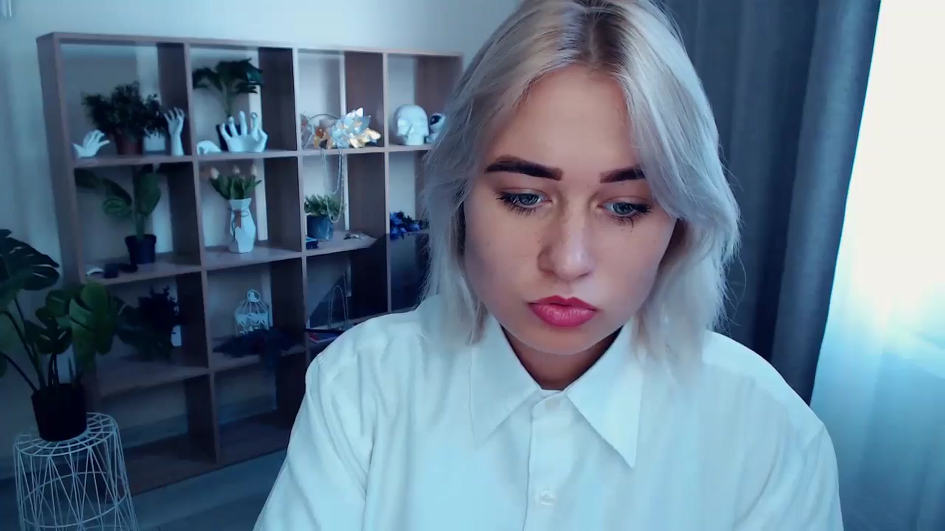 Gallery image thumbnail from Kukla_kolduna's myfreecams stream on, 07/27/2024, 15:22 image 13 of 20