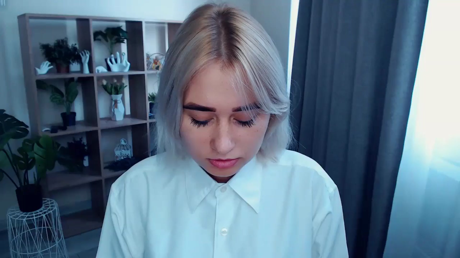 Gallery image thumbnail from Kukla_kolduna's myfreecams stream on, 07/27/2024, 16:14 image 3 of 20