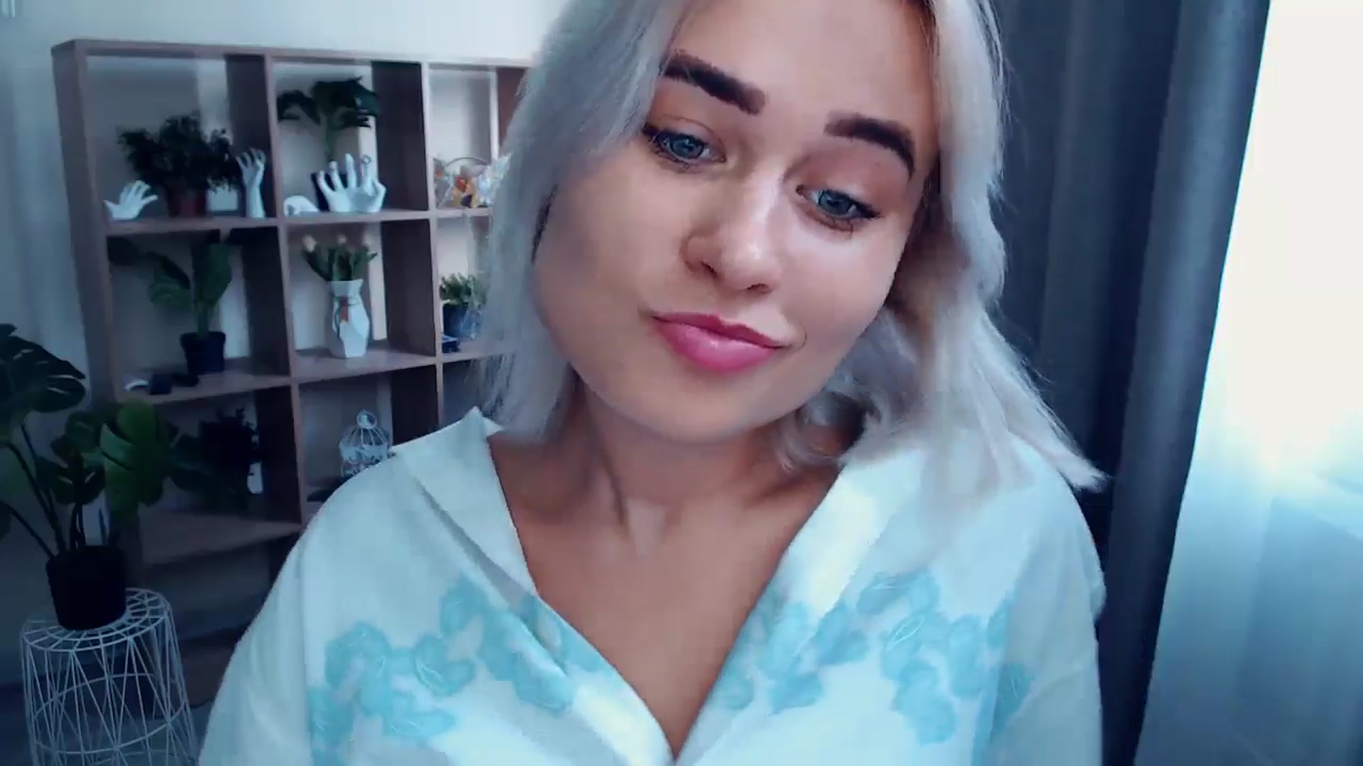 Gallery image thumbnail from Kukla_kolduna's myfreecams stream on, 07/27/2024, 16:14 image 11 of 20