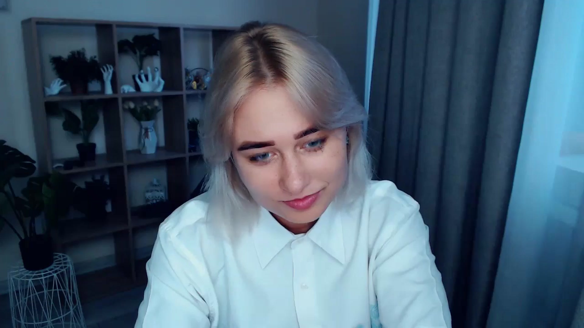 Gallery image thumbnail from Kukla_kolduna's myfreecams stream on, 07/27/2024, 18:02 image 10 of 20
