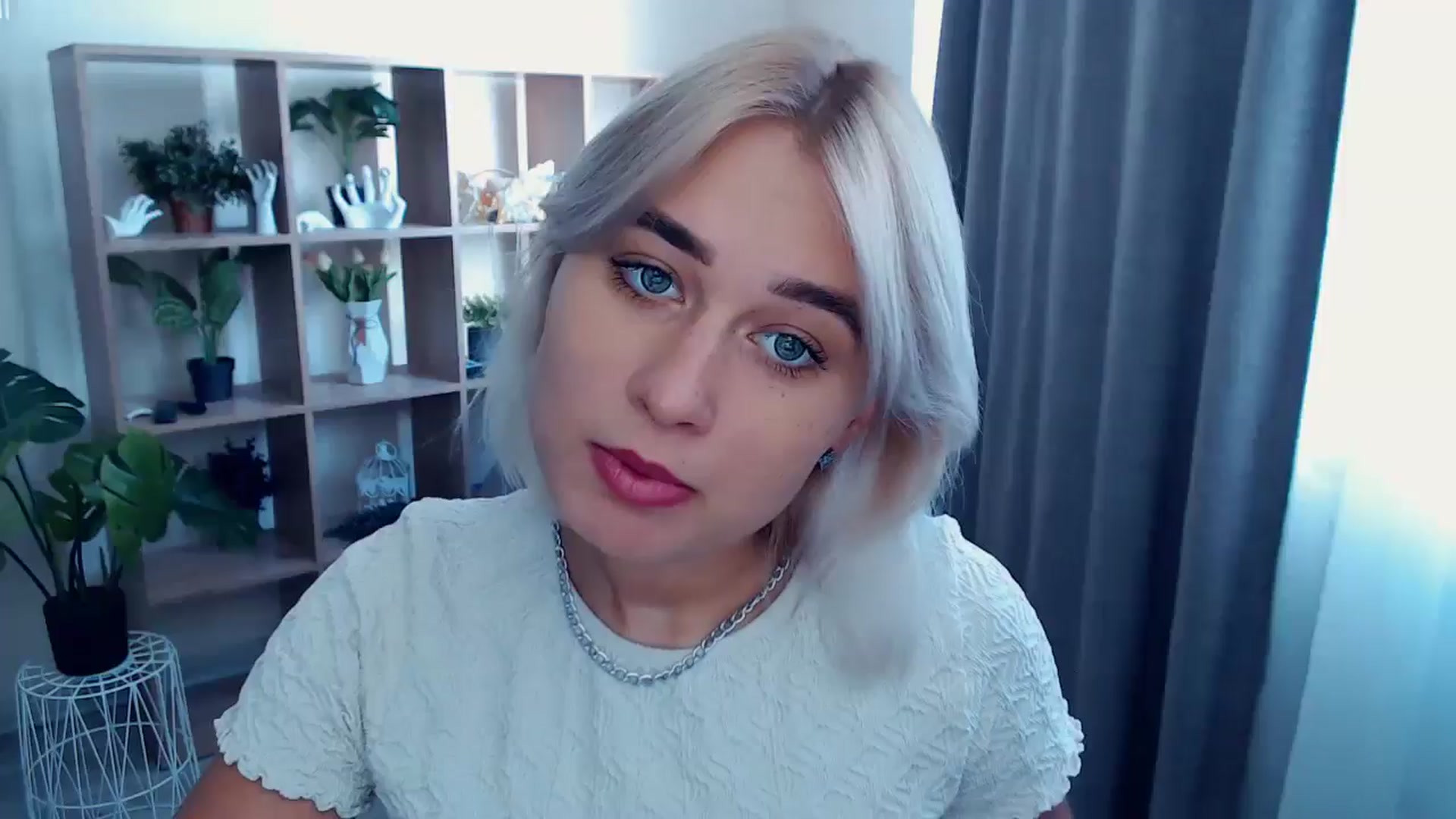 Gallery image thumbnail from Kukla_kolduna's myfreecams stream on, 07/28/2024, 15:05 image 1 of 20