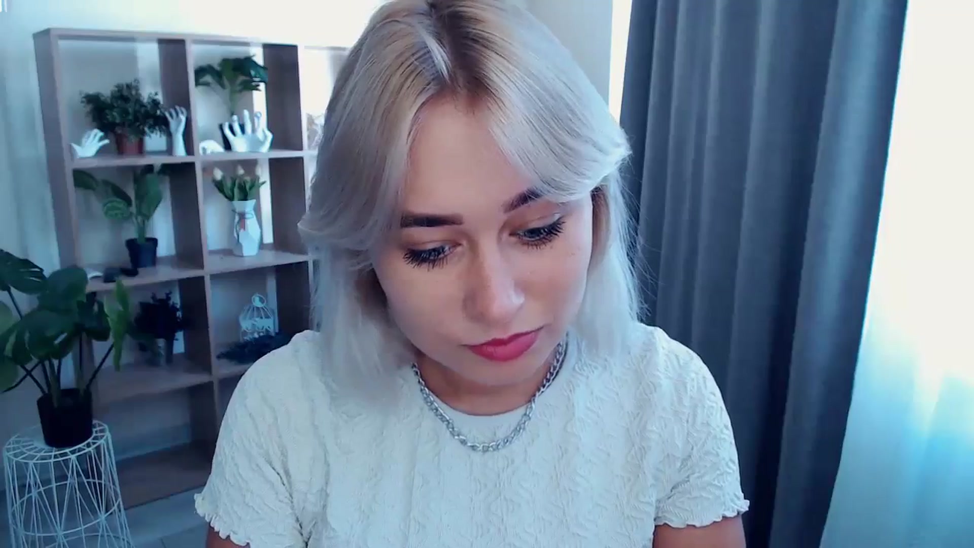 Gallery image thumbnail from Kukla_kolduna's myfreecams stream on, 07/28/2024, 15:05 image 6 of 20