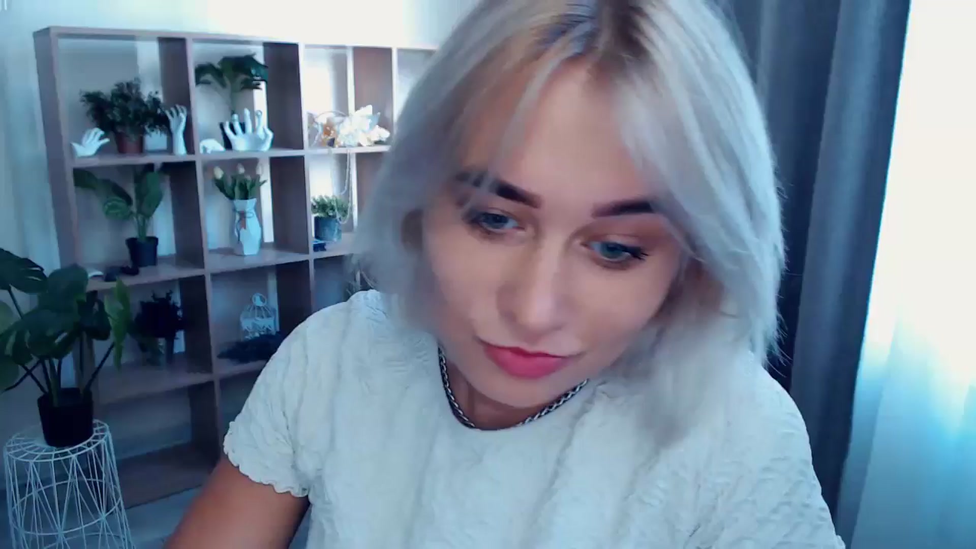 Gallery image thumbnail from Kukla_kolduna's myfreecams stream on, 07/28/2024, 15:20 image 9 of 20